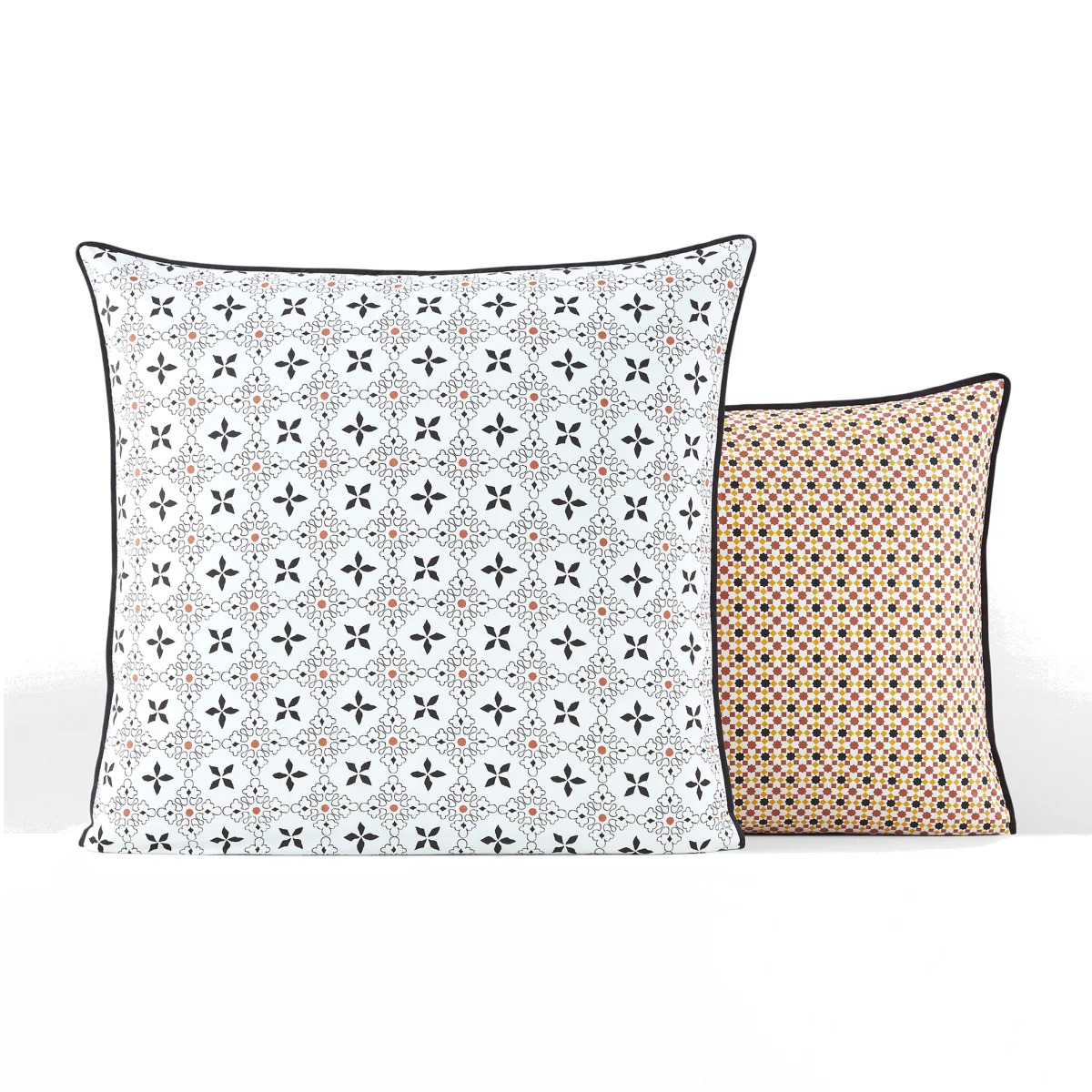Teyben Tiled Print 100% Cotton Pillowcase – image 1