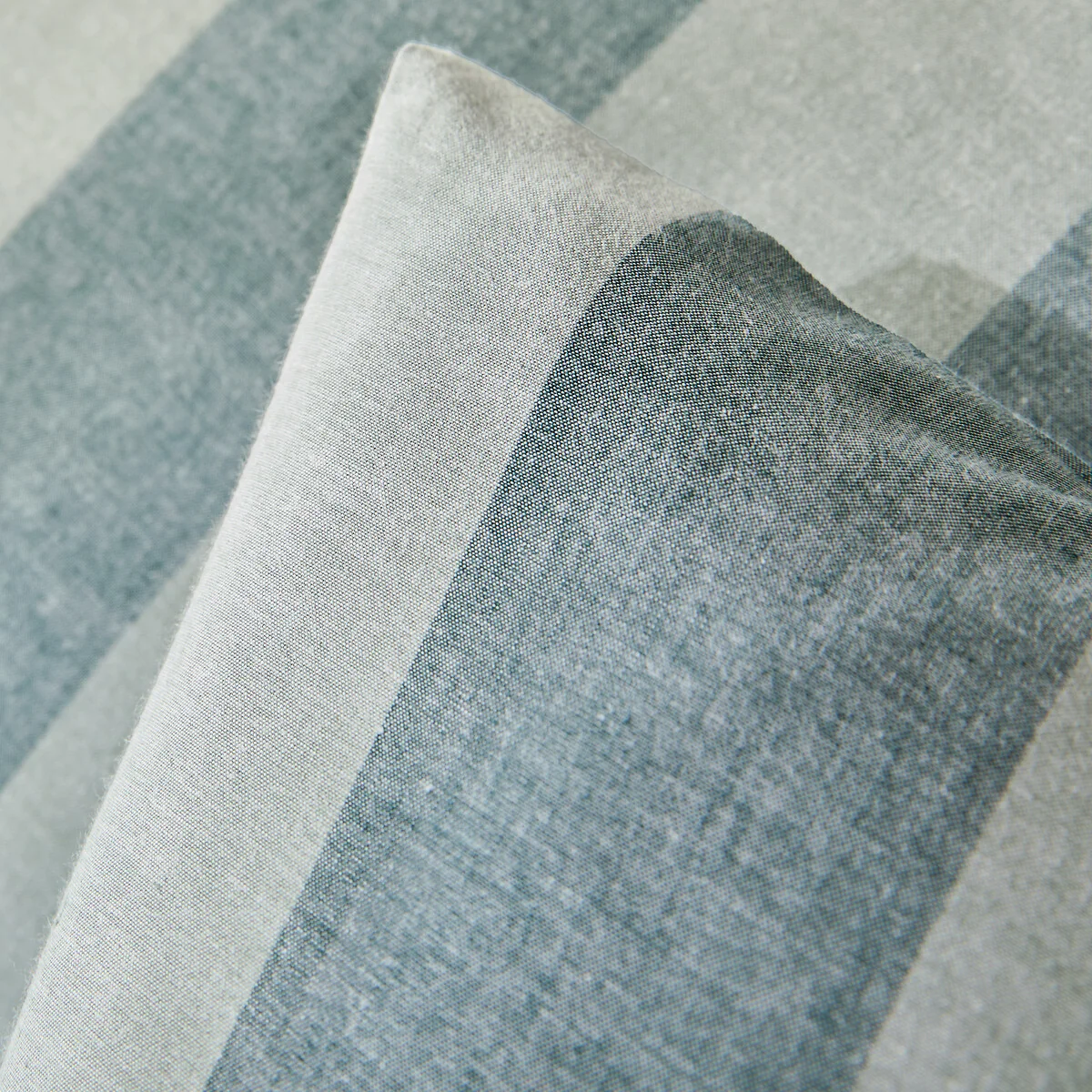 Tamori Verdigris Pillowcase in Cotton – image 4