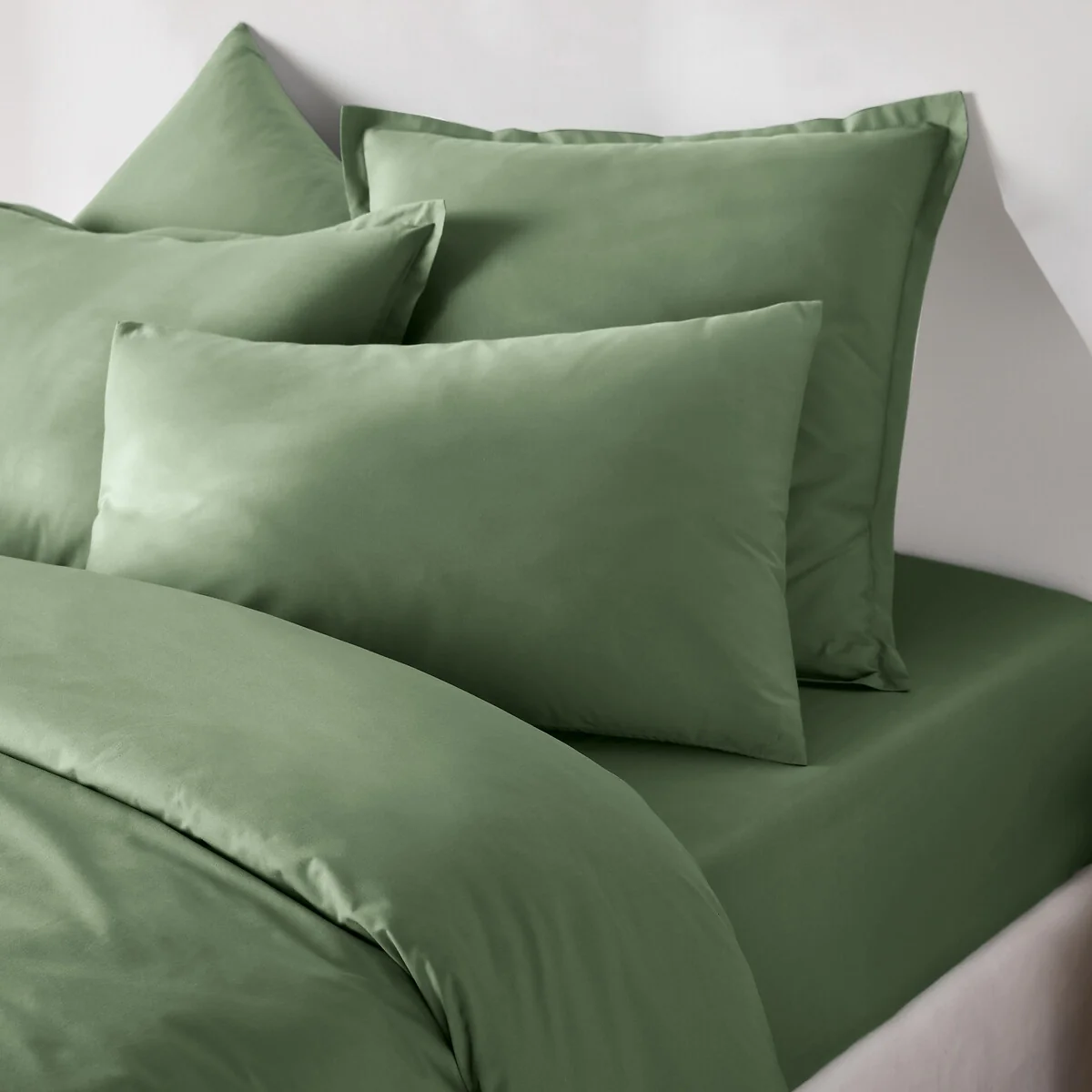 Scenario Plain Cotton Percale 200 Thread Count Pillowcase – image 2