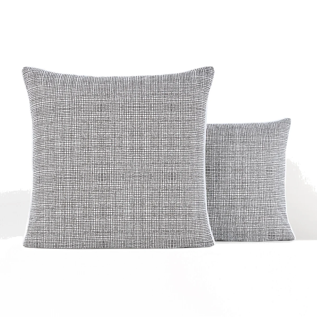 Jinties Check 100% Cotton Pillowcase – image 1