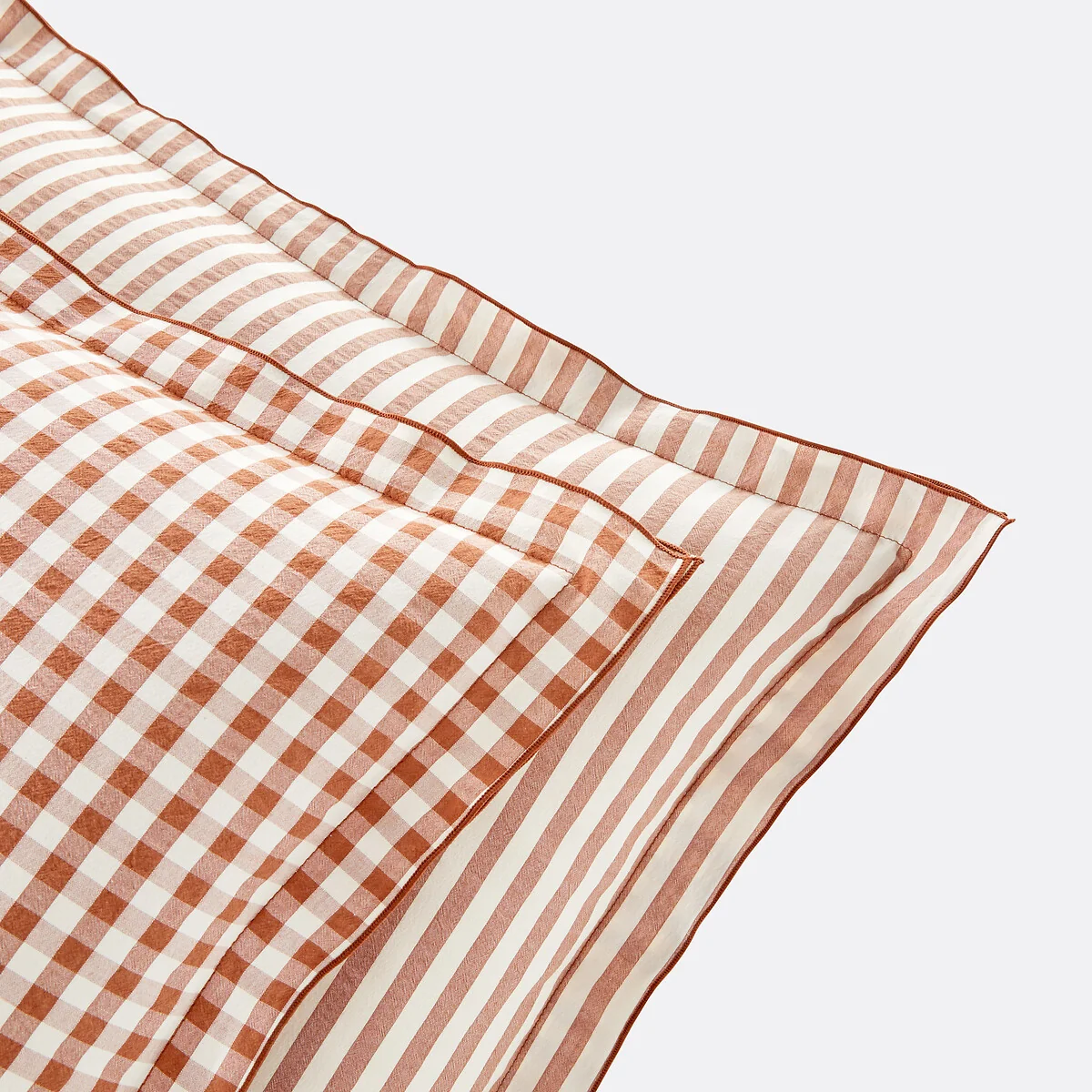 Cottage Checked 100% Cotton Seersucker Pillowcase – image 5
