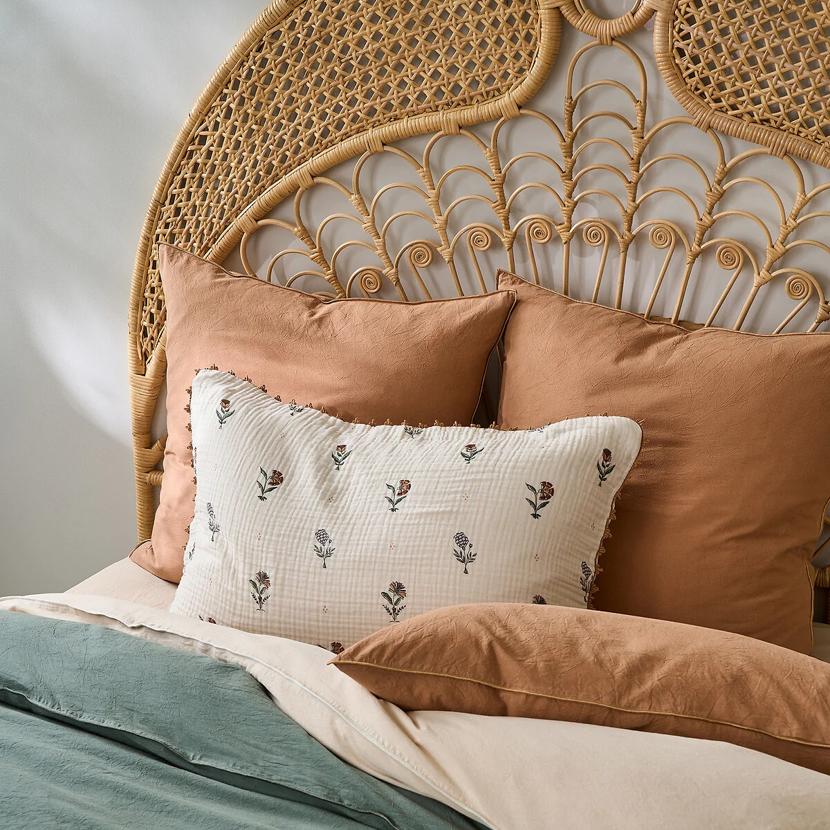 Erwin 50% Recycled Cotton Pillowcase – image 7