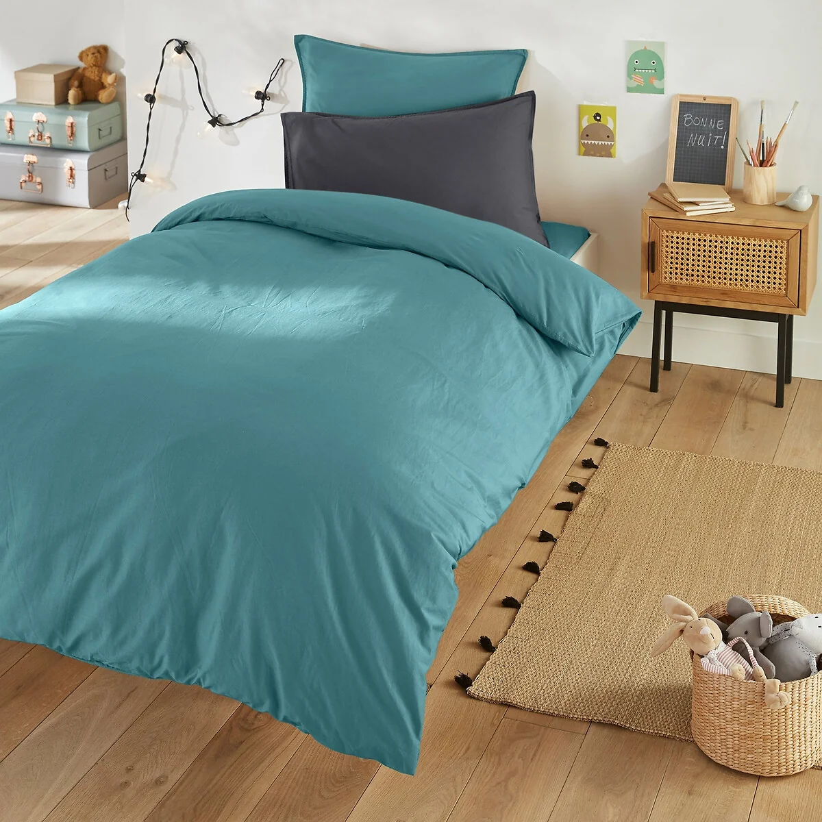 Scenario Plain 100% Washed Cotton Pillowcase – image 3