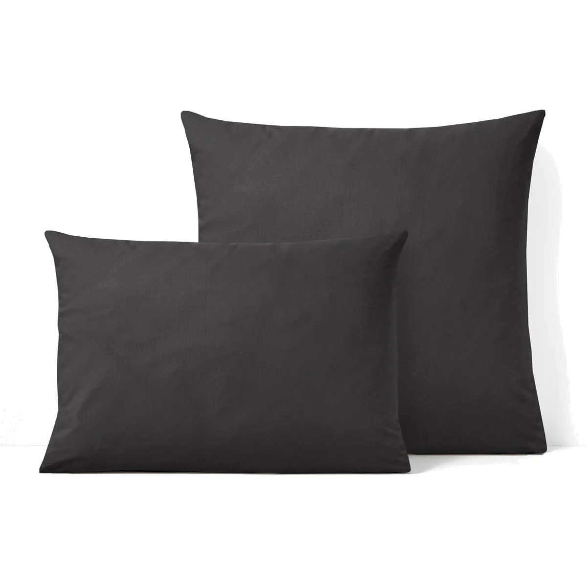 Scenario Plain Polycotton Pillowcase – image 1