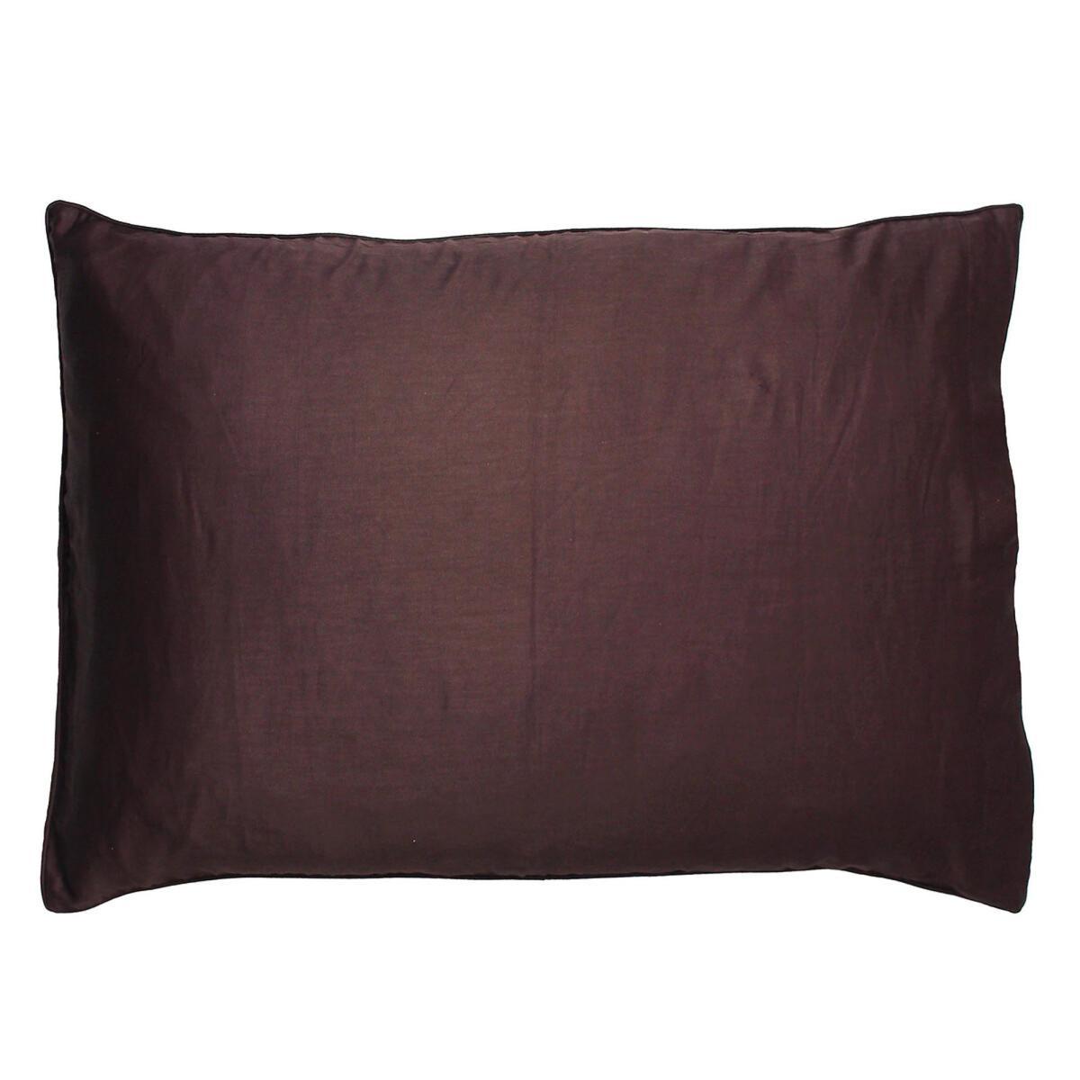 Neve Pillowcase Set – image 2