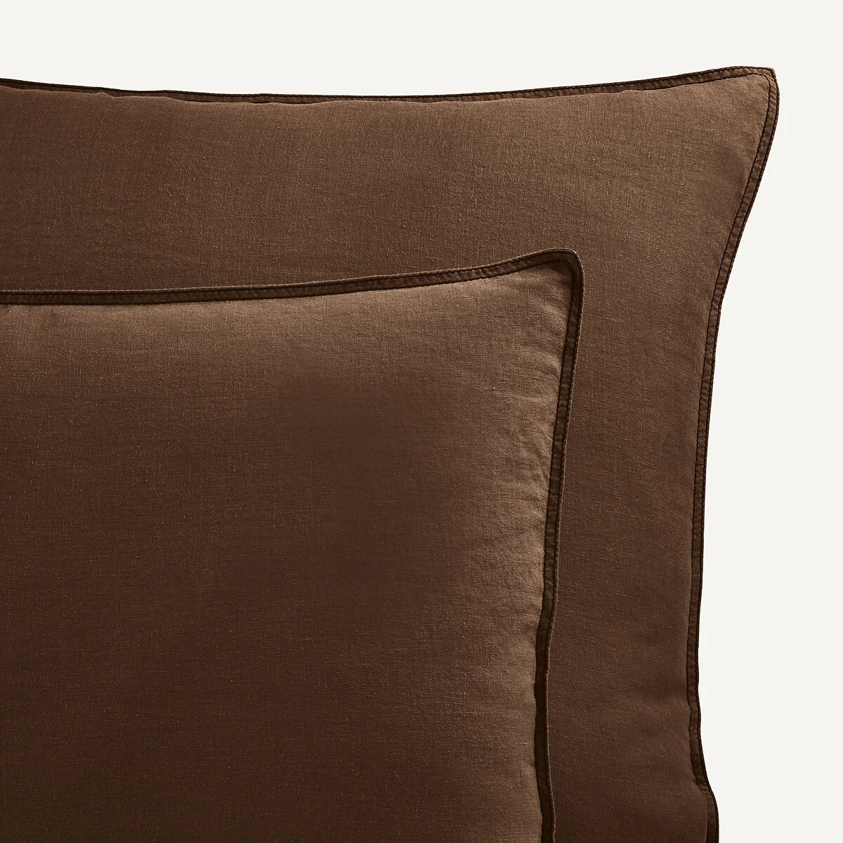 Helm 100% Washed Hemp Pillowcase – image 3