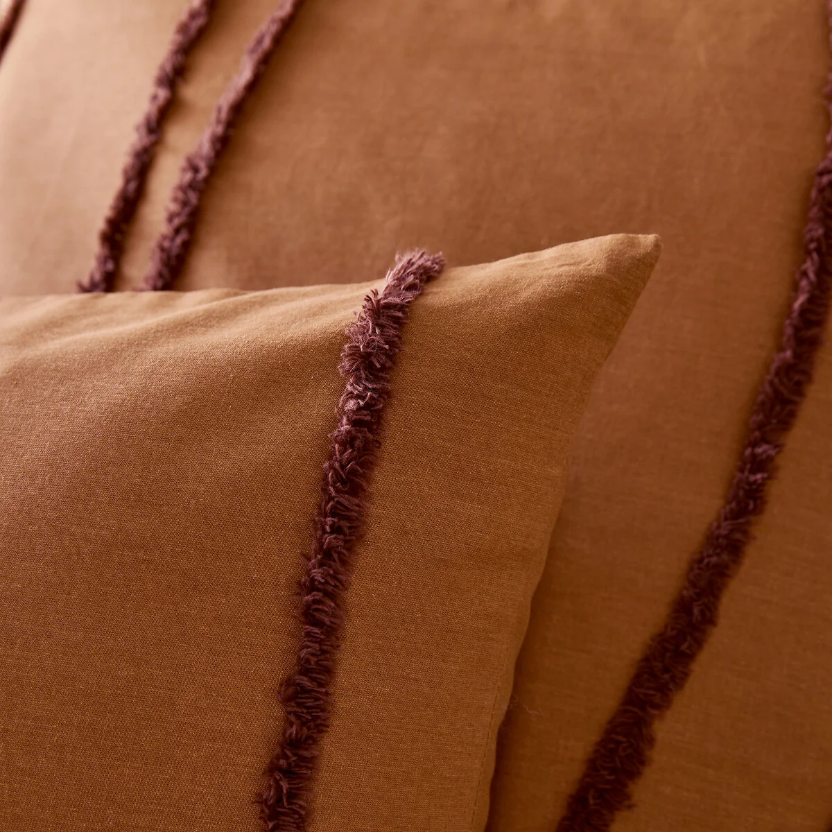 Mansur Tufted Cotton Pillowcase – image 5