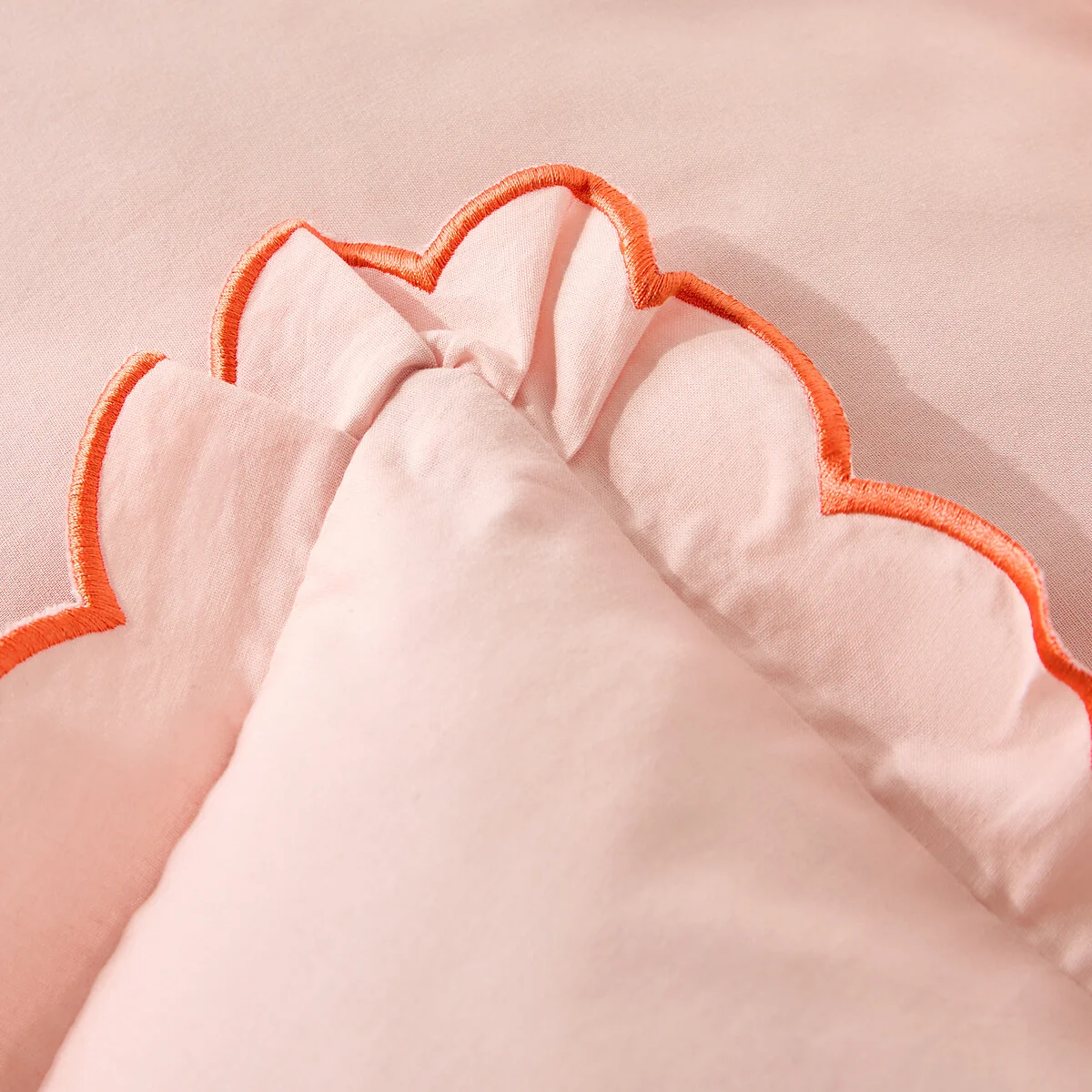 Scenario Pillowcase in Plain Washed Cotton – image 5