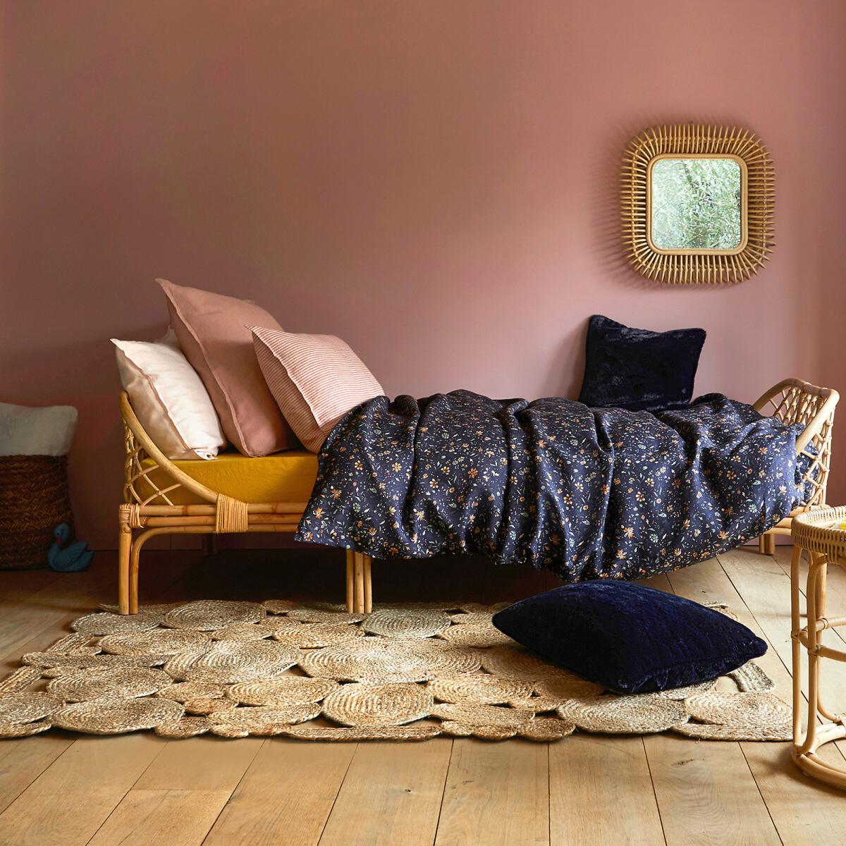 Anuman Linen Pillowcase – image 4