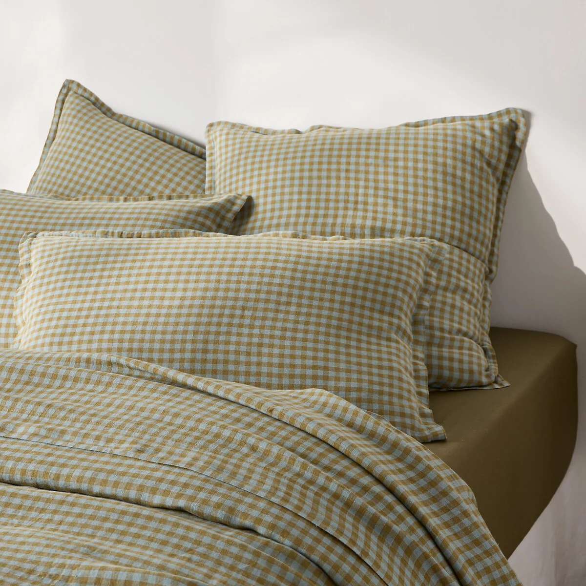 Acélie Olive/Opaline Washed Linen Pillowcase – image 3