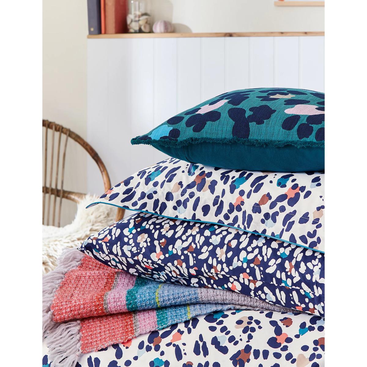Joules 2 Pack Pure Cotton Lynx Leopard Pillowcases - Multi, Multi – image 3