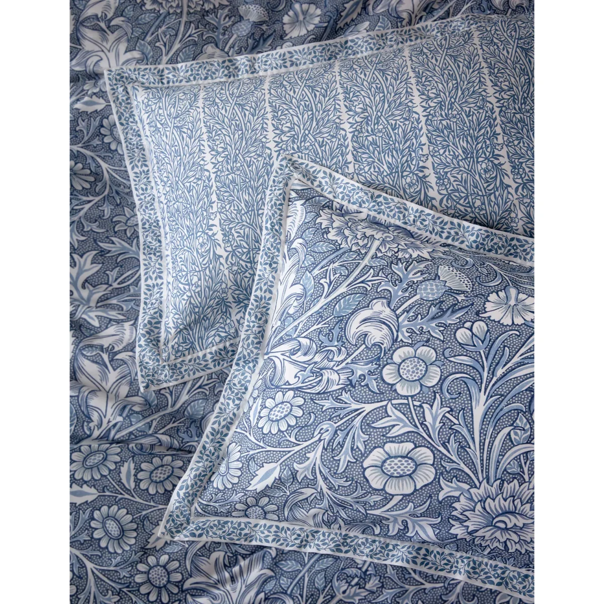 William Morris At Home 2 Pack Pure Cotton Frieze Double Bough Pillowcases Blue Mix – image 2