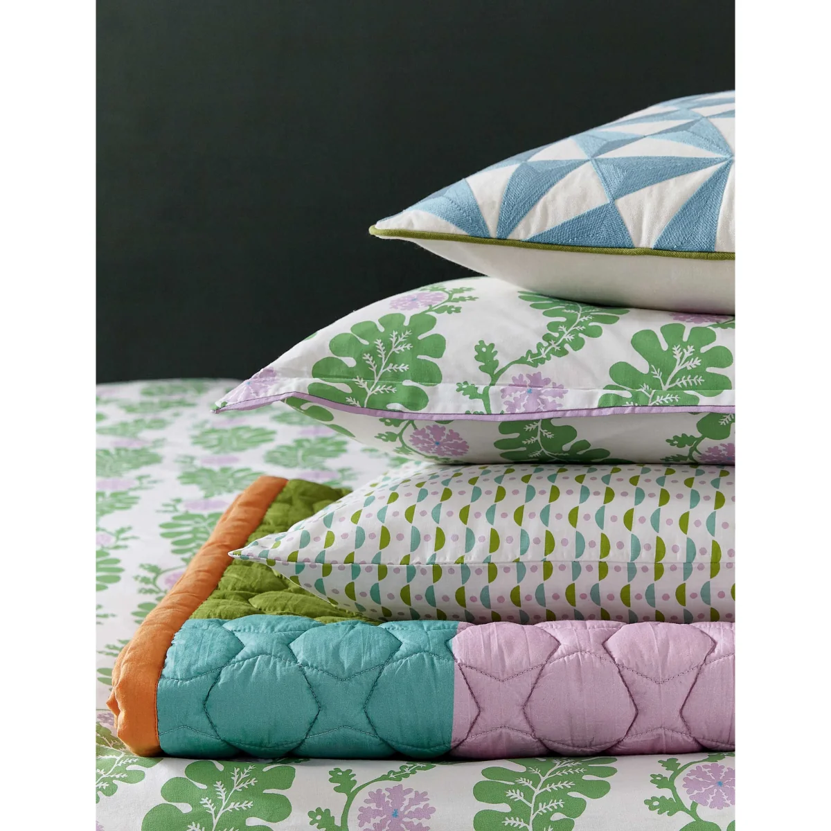 LAND & SHORE 2 Pack Pure Cotton Cece Patterned Pillowcases Green Mix – image 3