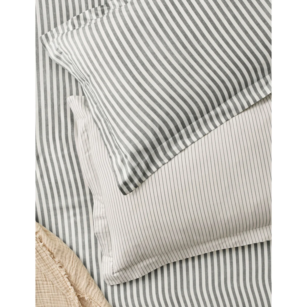 YARD 2 Pack Pure Cotton Hebden Stripe Pillowcases Purple Mix – image 2
