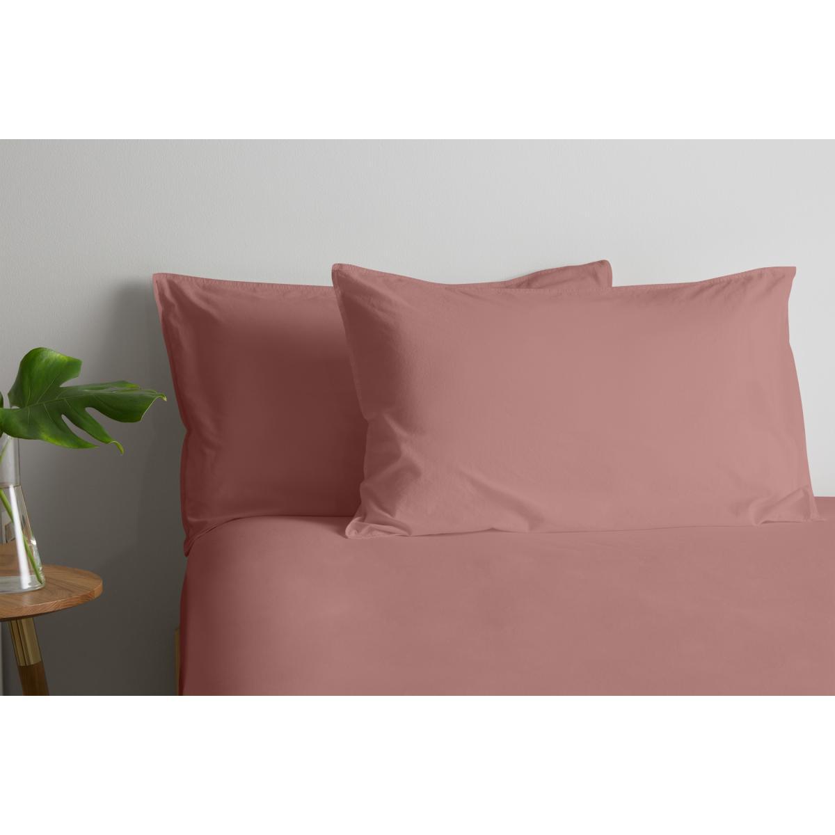 Alexia Stonewashed Cotton Pair of Pillowcases, Dark Rose – image 4