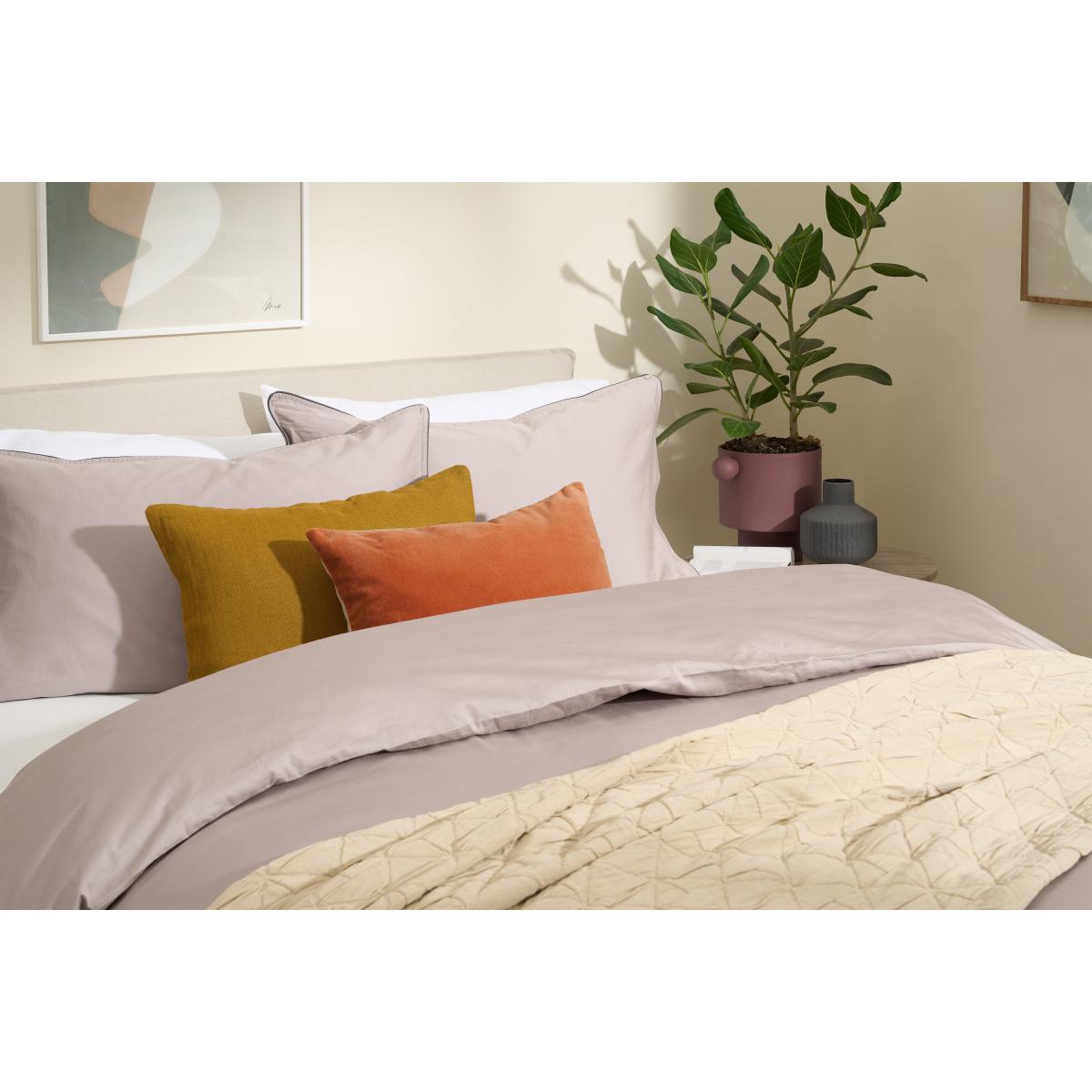 Hylia 100% Washed Cotton Sateen Duvet Cover + 2 Pillowcases, Super King, Oyster – image 4