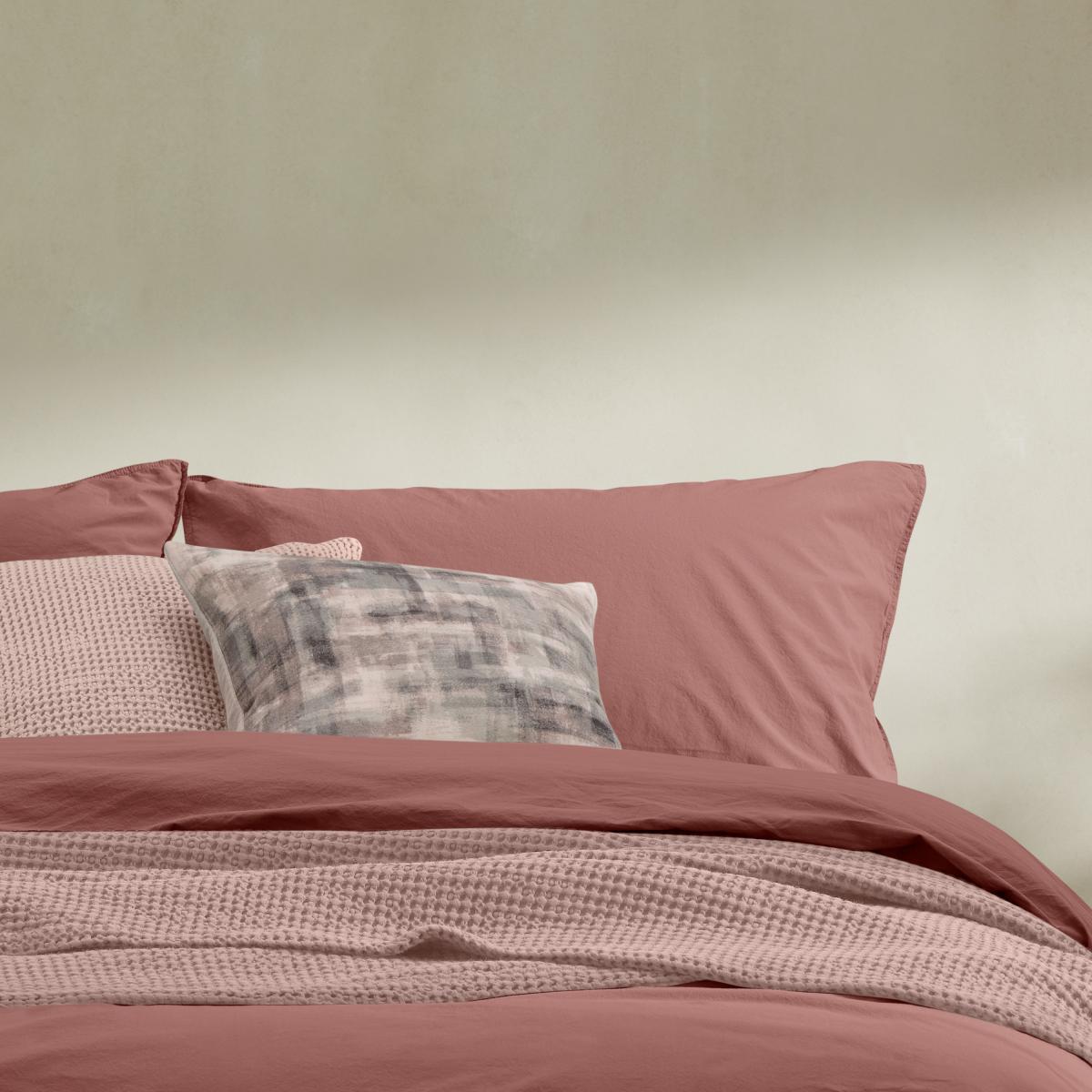 Alexia 100% Stonewashed Cotton Duvet Cover + 2 Pillowcases, King Size, Dark Rose – image 8