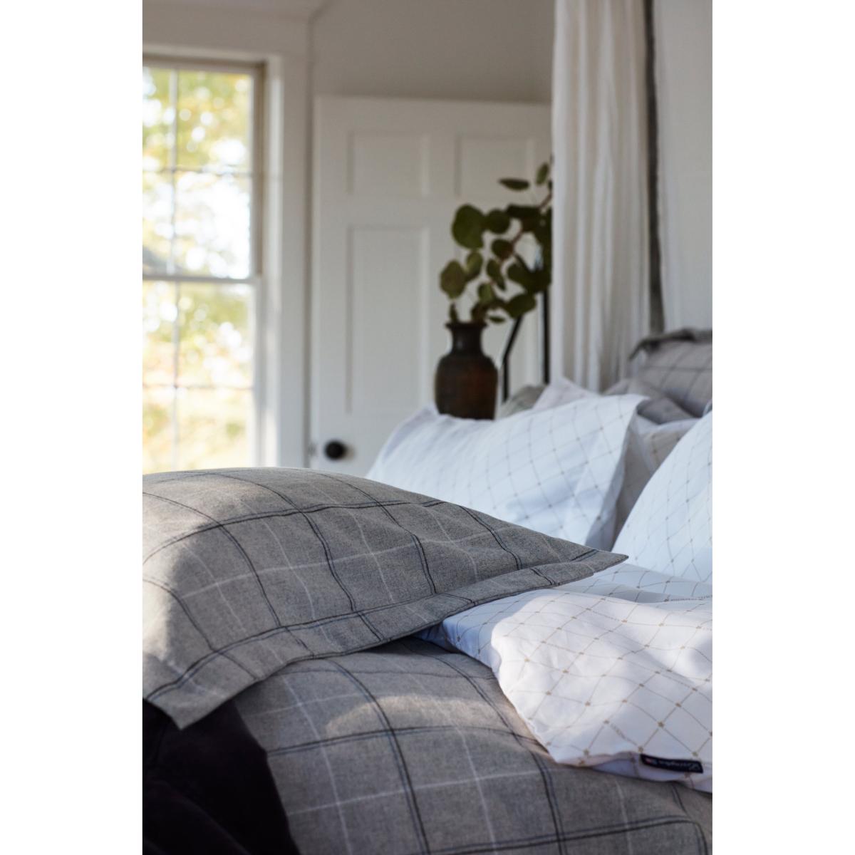 Lexington Checked Cotton Flannel pillowcase 50x60 cm Light grey-dove – image 4