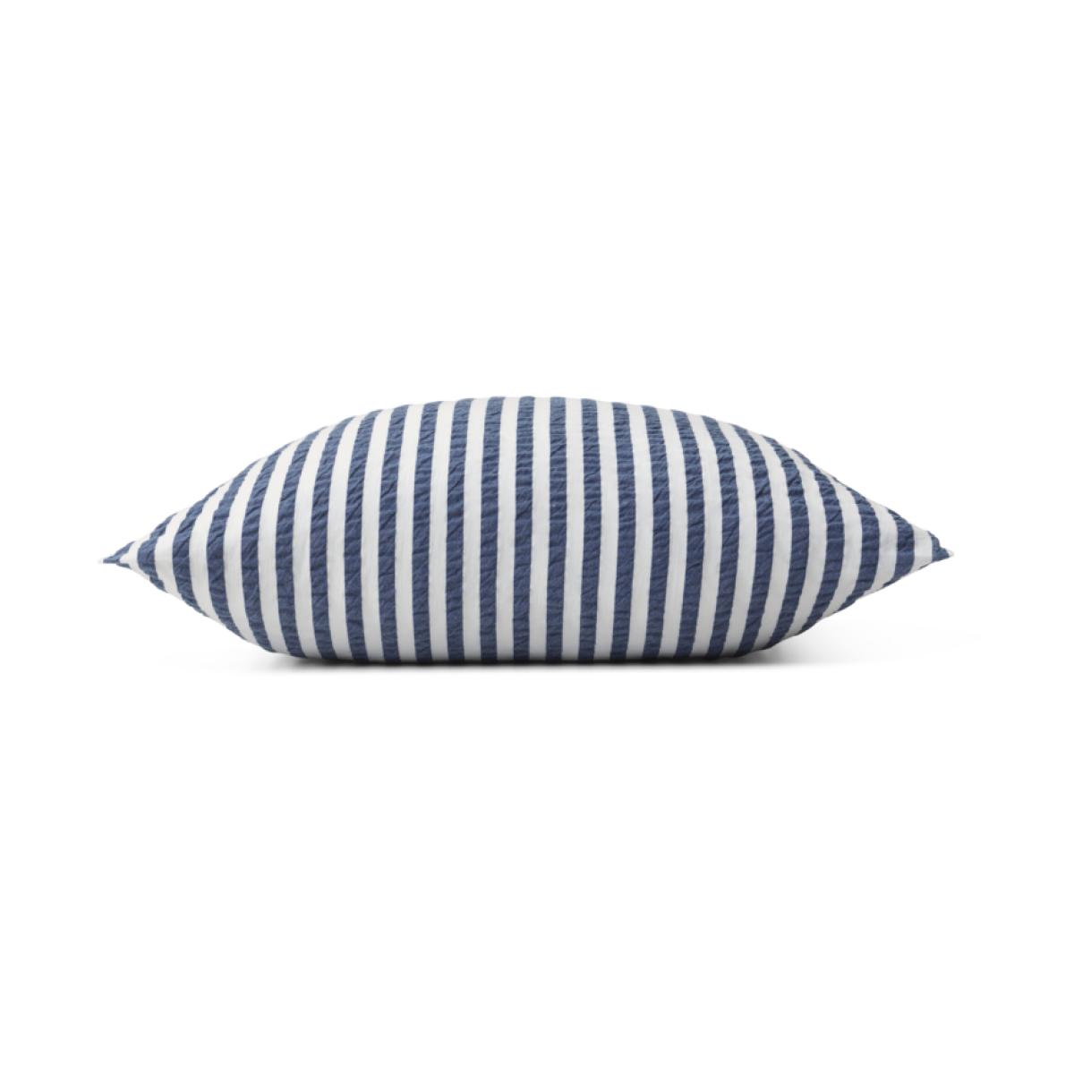 Juna Bæk&Bølge Lines pillowcase 50x60 cm Dark blue-white – image 2