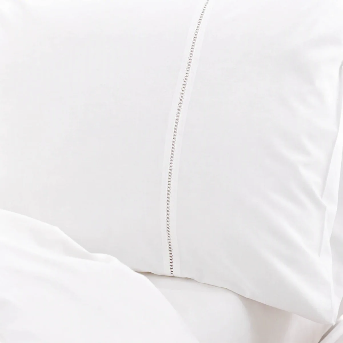 Martex Embroidered Oxford Pillowcase - White – image 1