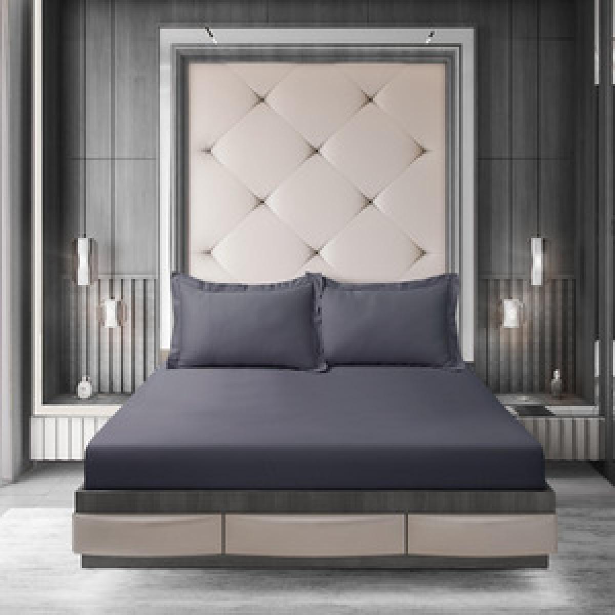 Silky Satin Pillowcases Egyptian Cotton Pair - White / 63x 63 cm – image 5