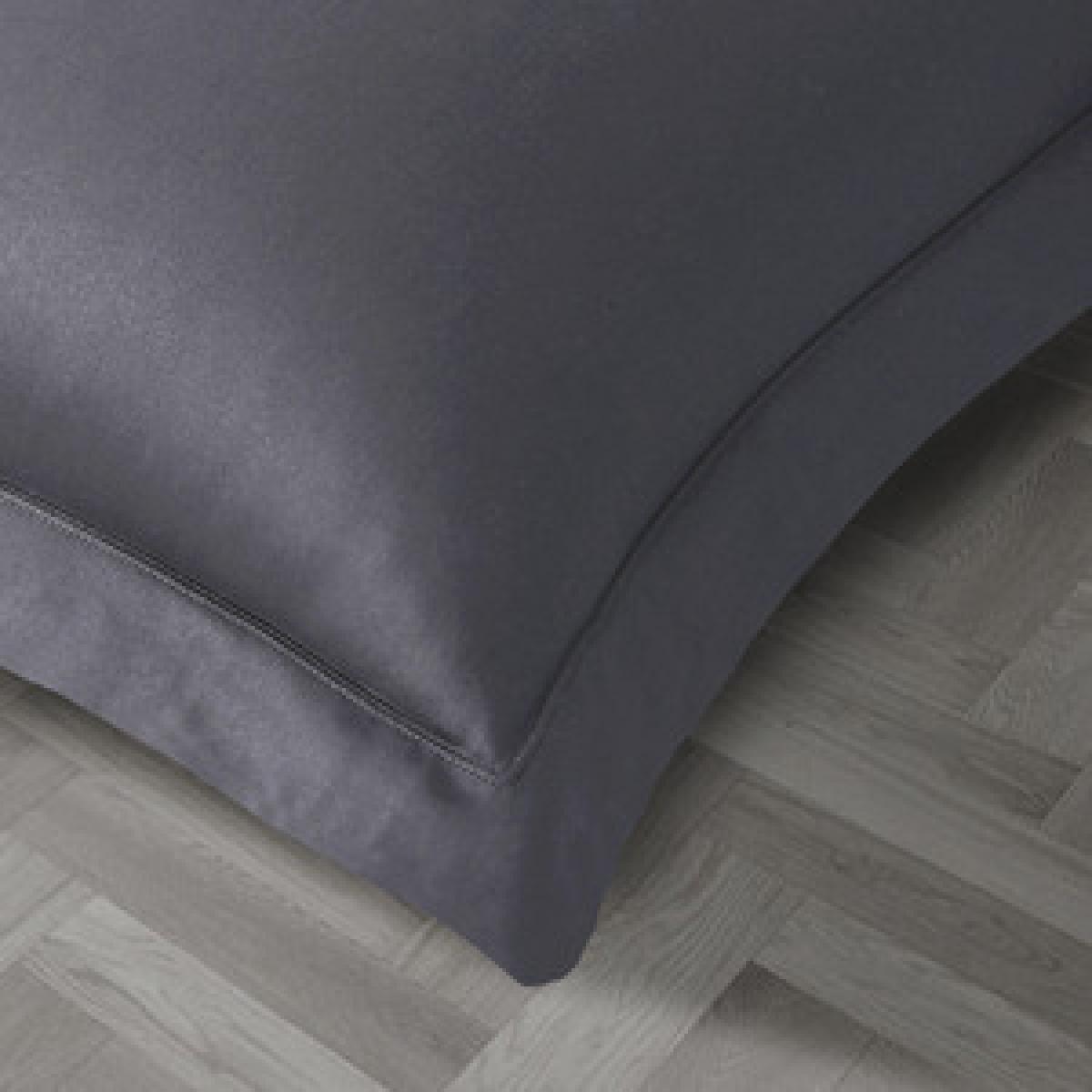 Silky Satin Pillowcases Egyptian Cotton Pair - White / 63x 63 cm – image 7
