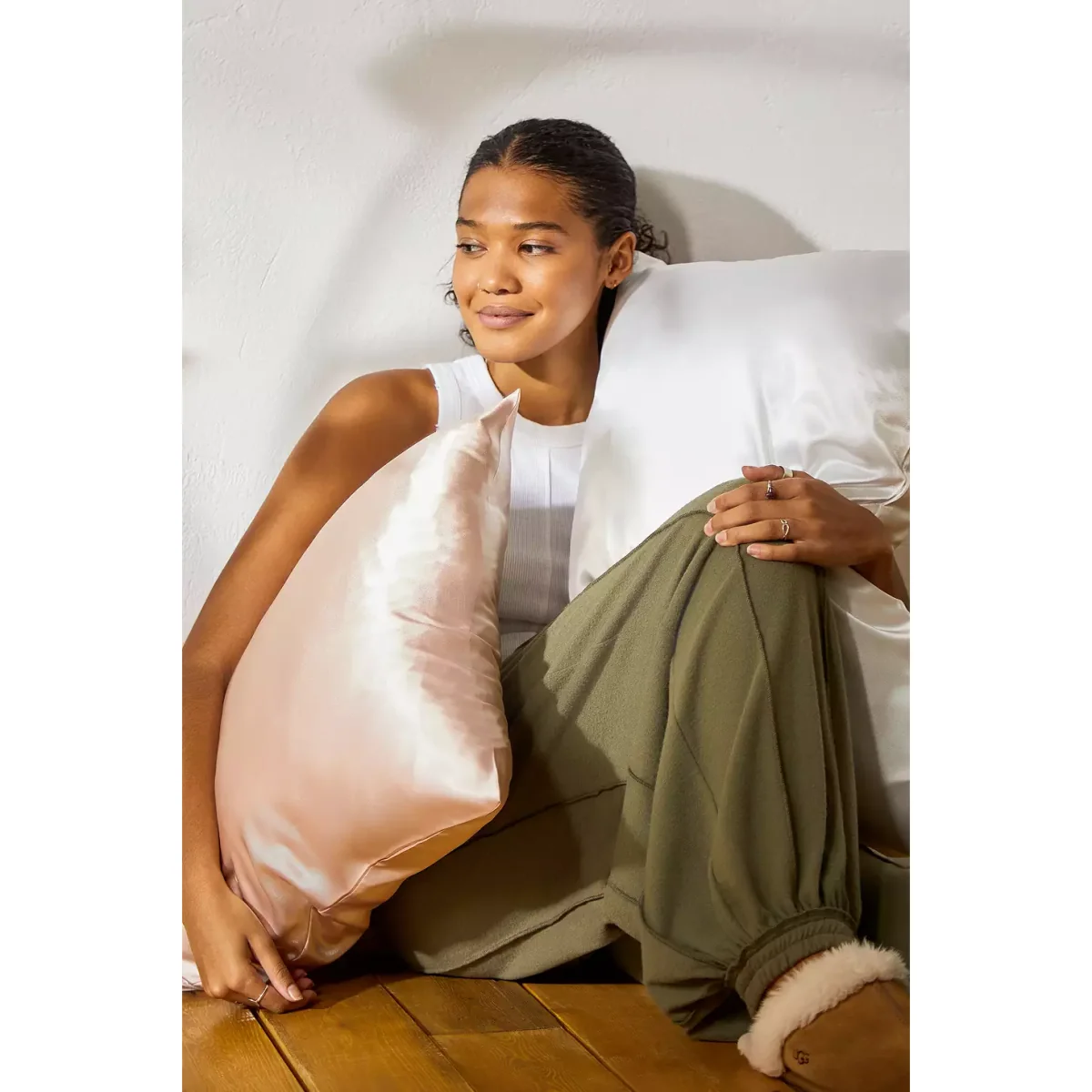 Kitsch Ivory Satin Pillowcase 66cm x 48cm at Urban Outfitters – image 2