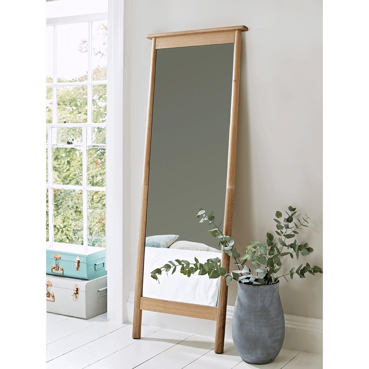 Bergen Oak Full Length Mirror – image 1