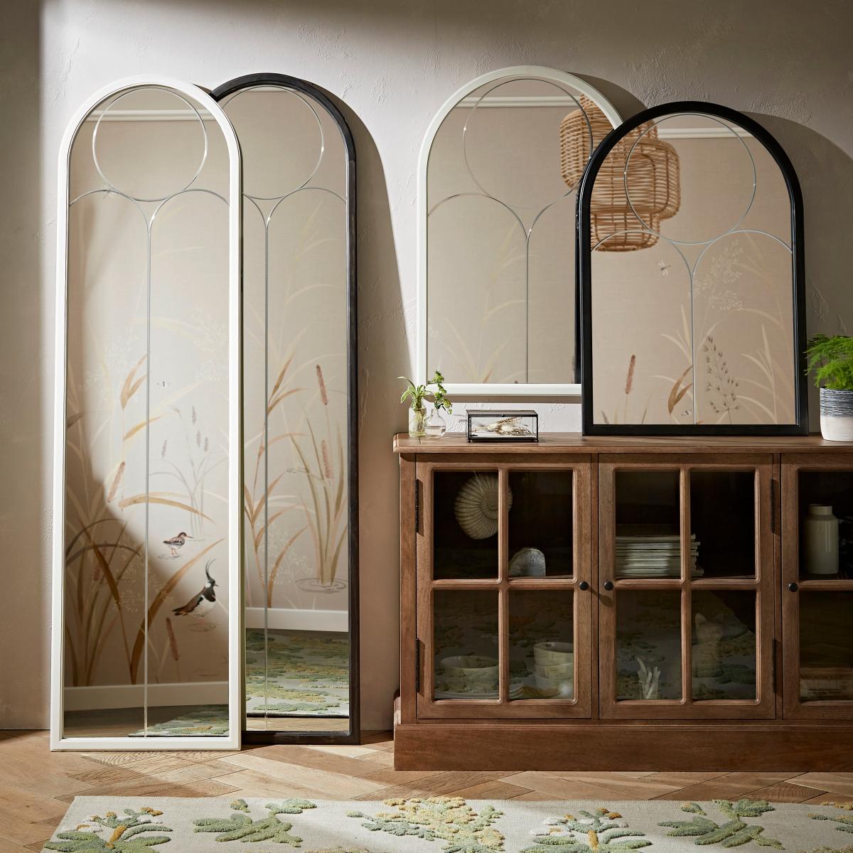 Window Leaner Mirror Cream – image 5