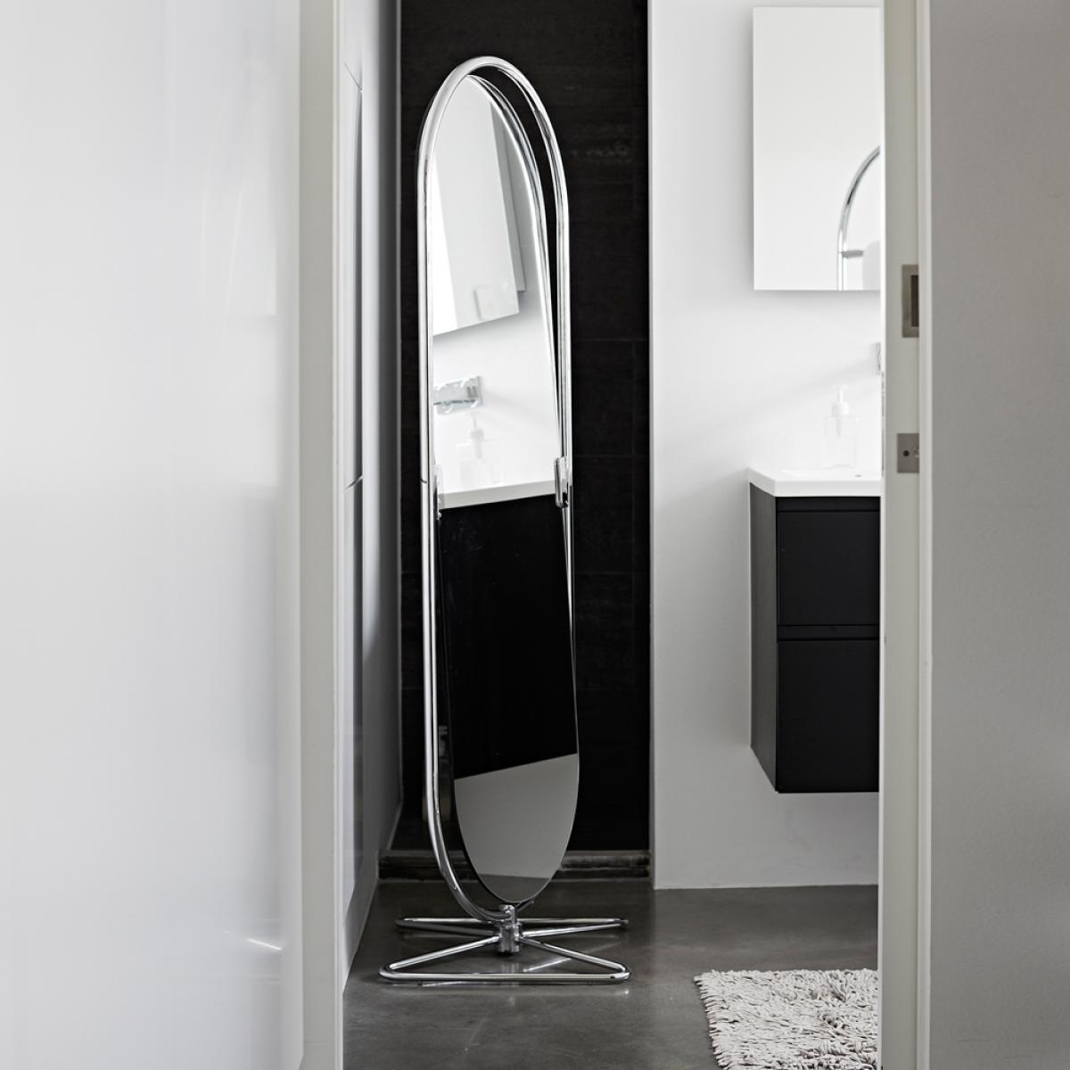 Verpan Panton System 123 floor mirror Chrome – image 2