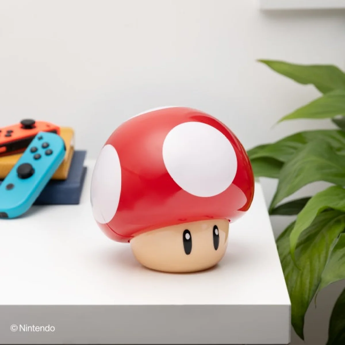 Nintendo Super Mario Mushroom Night Light – image 2