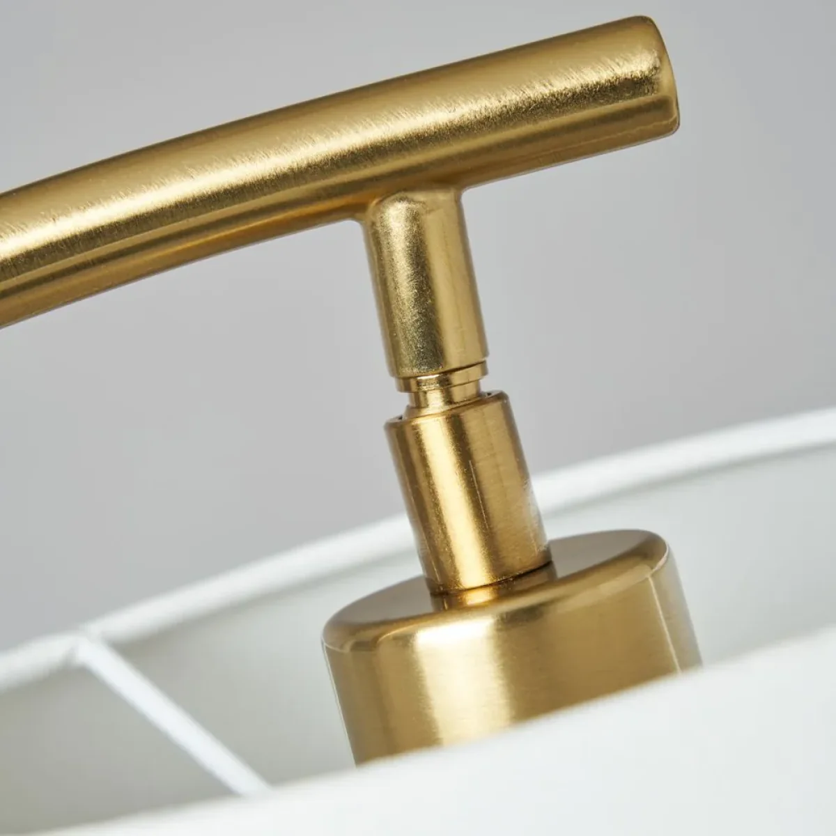 Nellie Curved Floor Lamp, Satin Brass – image 4