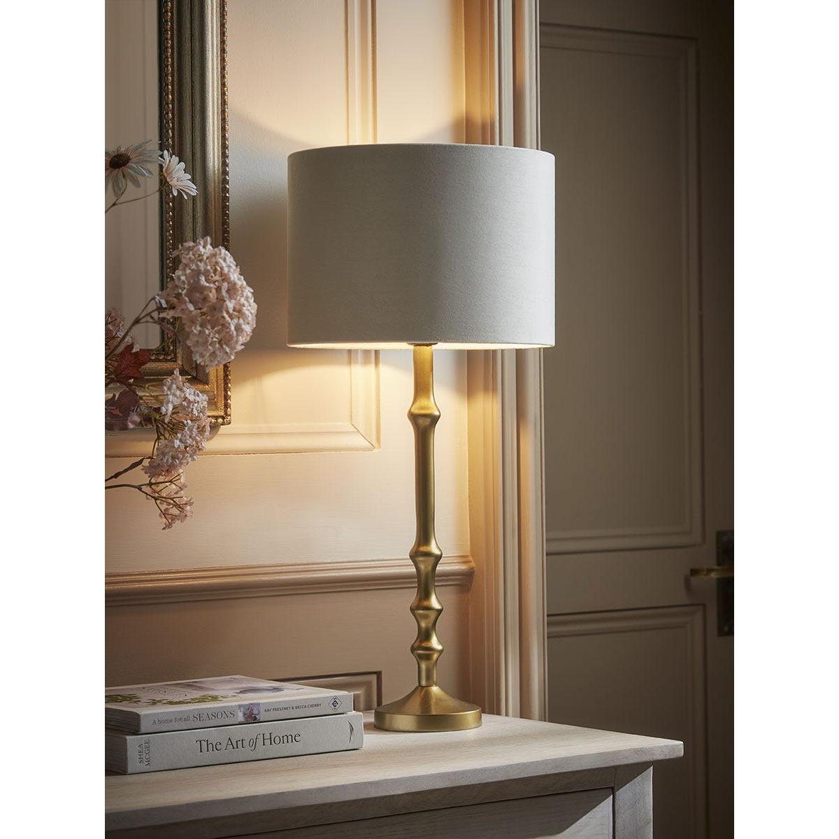 Julia Table Lamp – image 3