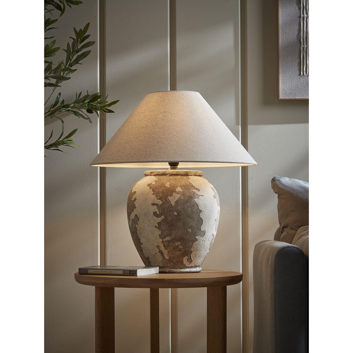 Lucia Table Lamp – image 2