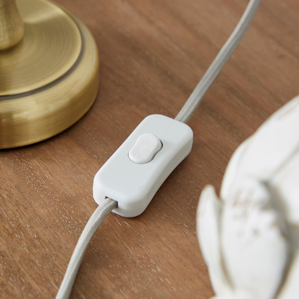 Everett Table Lamp Base – image 4
