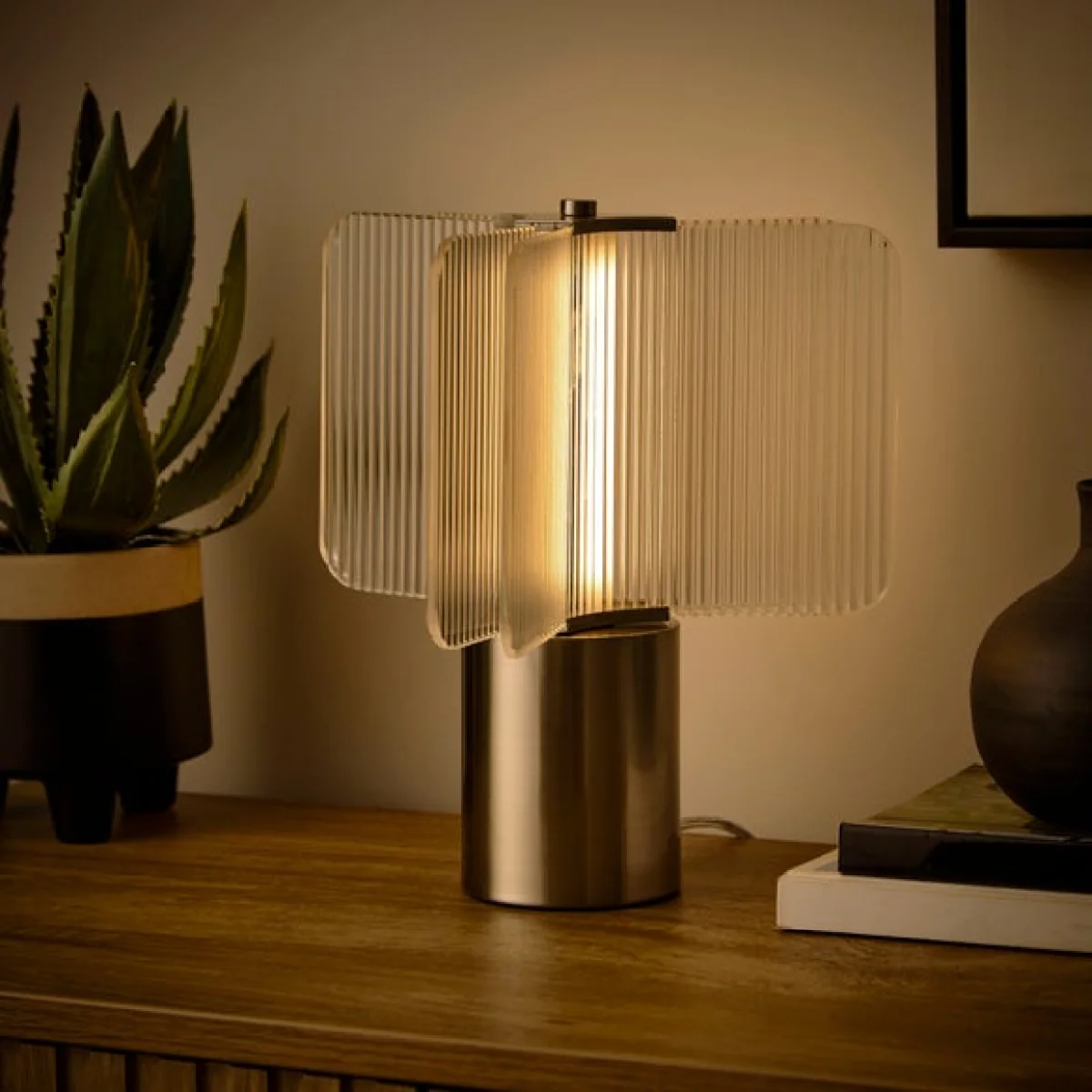 Milan Ribbed Touch Dimmable LED Table Lamp – image 2