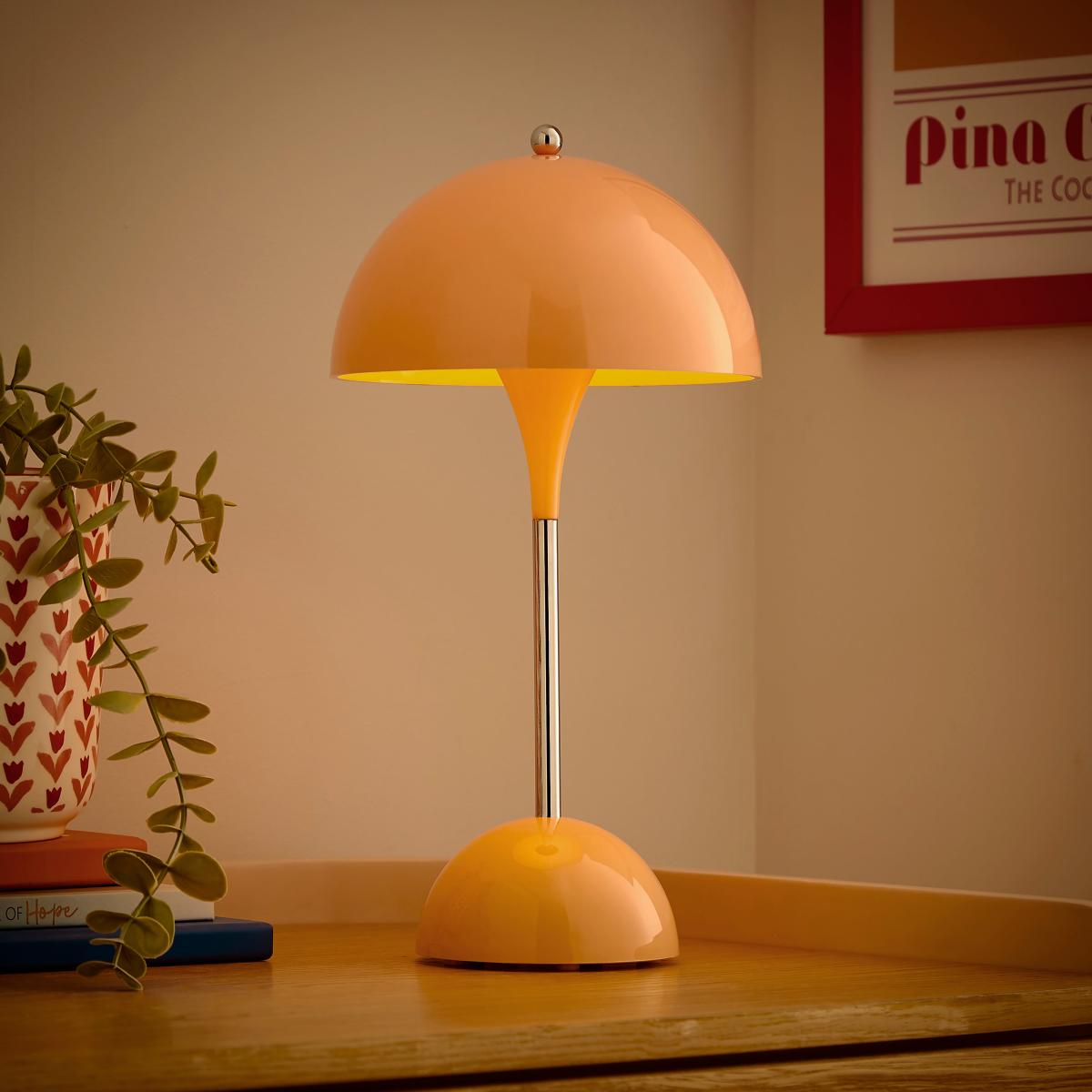 Kaoda Rechargeable Outdoor Touch Dimmable Table Lamp Apricot – image 3