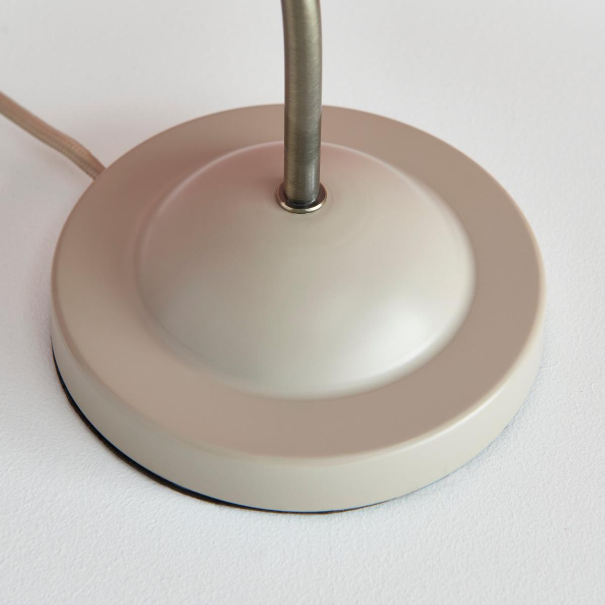 Maya Scallop Table Lamp Off-White – image 3