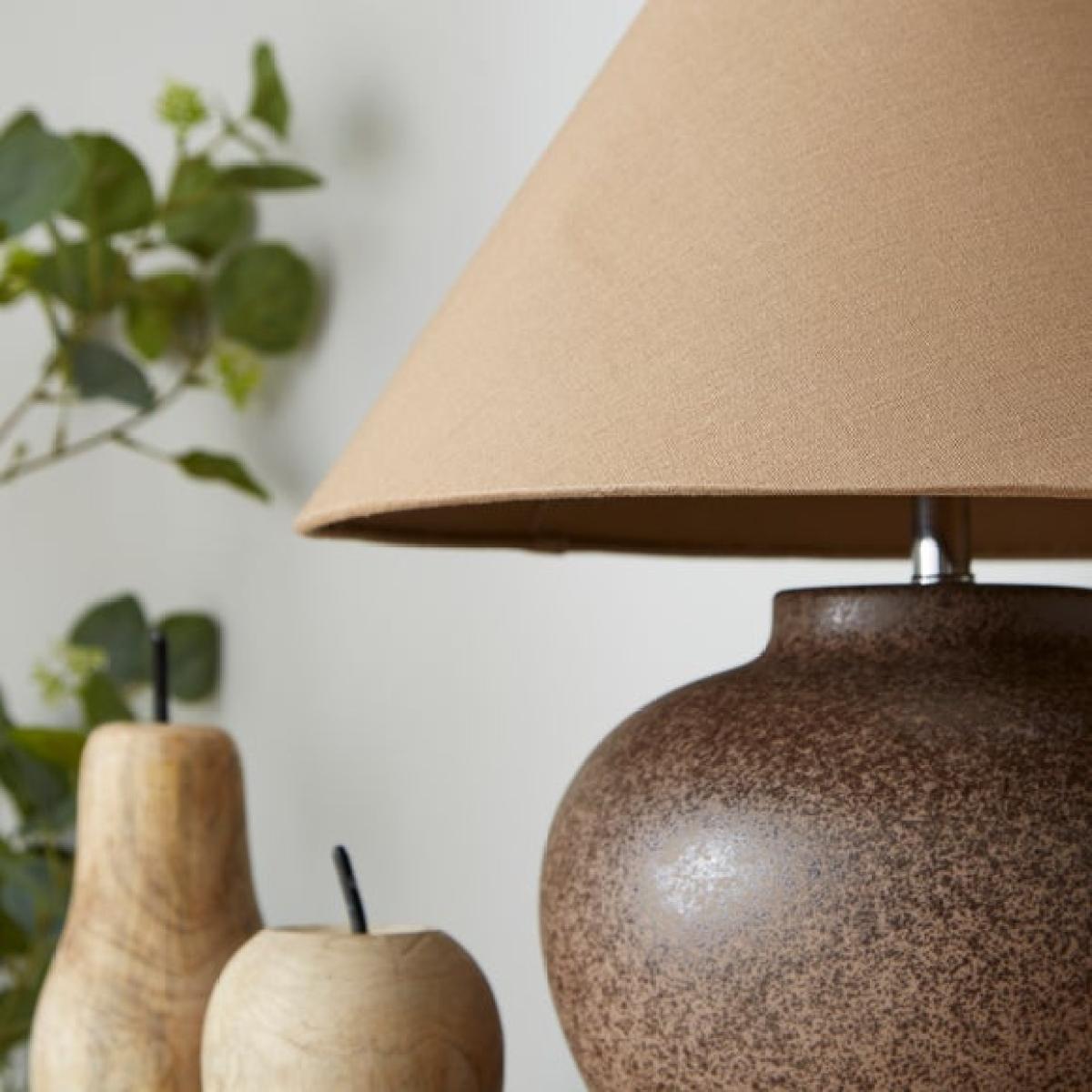 Return - Sandi Ceramic Table Lamp – image 3