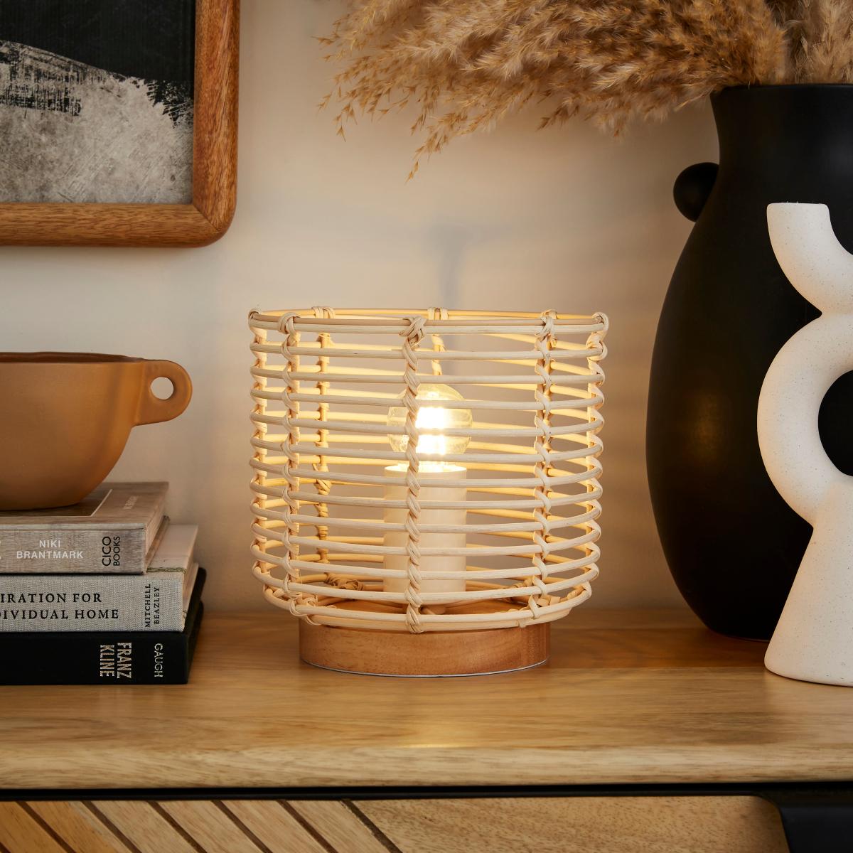 Emil Rattan Table Lamp Natural – image 2