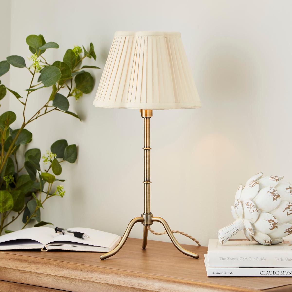Alloura Mid Century Adjustable Tripod Table Lamp – image 2