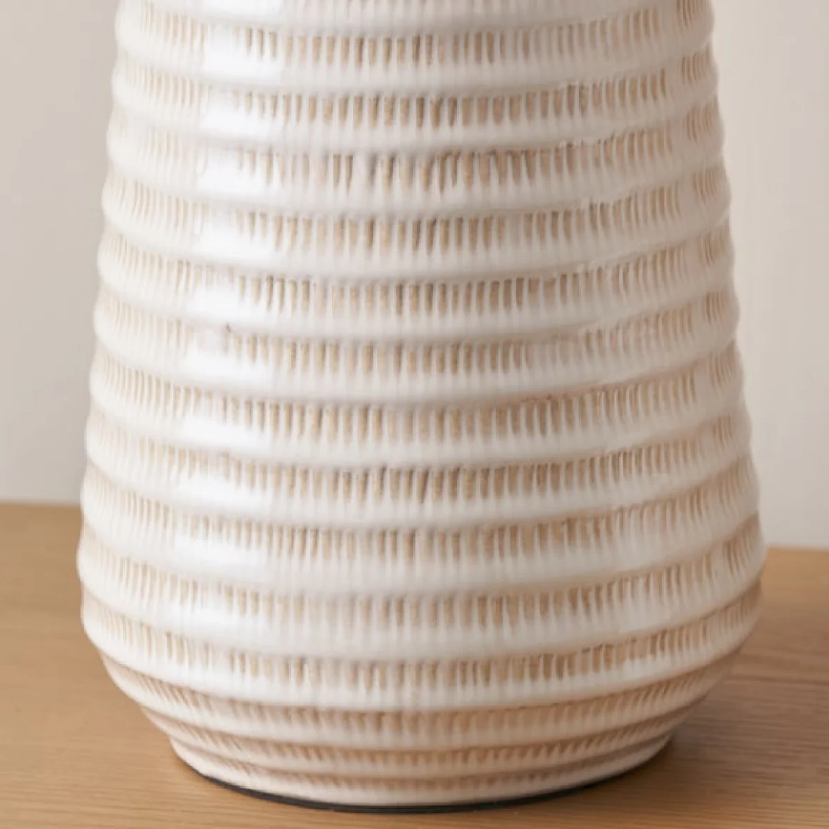 Return - Pacific Lifestyle Nya Scratch Effect Table Lamp – image 3
