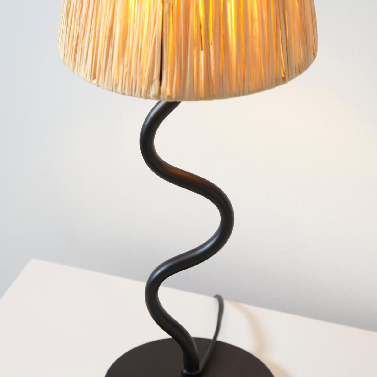 Return - Vogue Priya Wavy Table Lamp – image 6