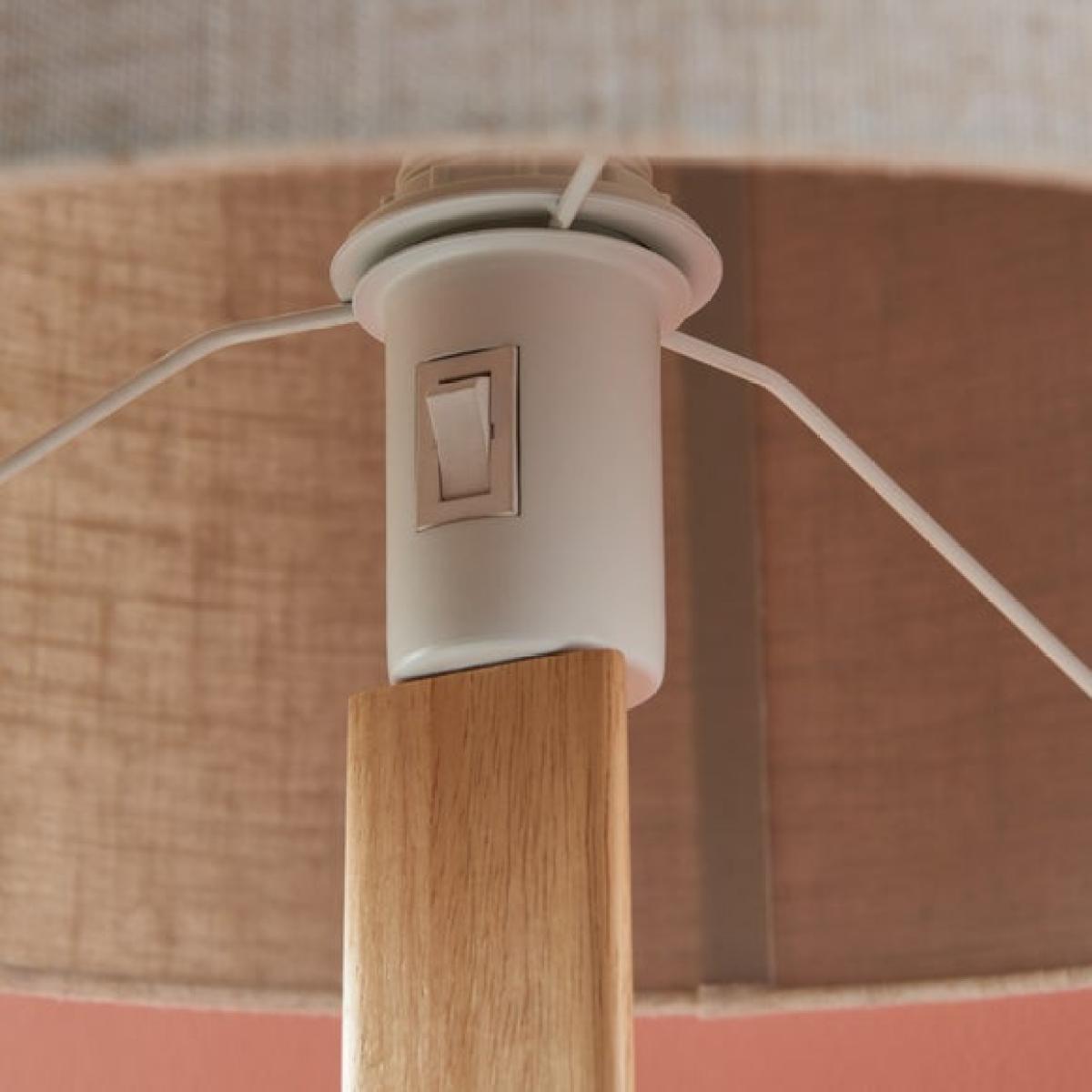 Trent Tripod Floor Lamp – image 3