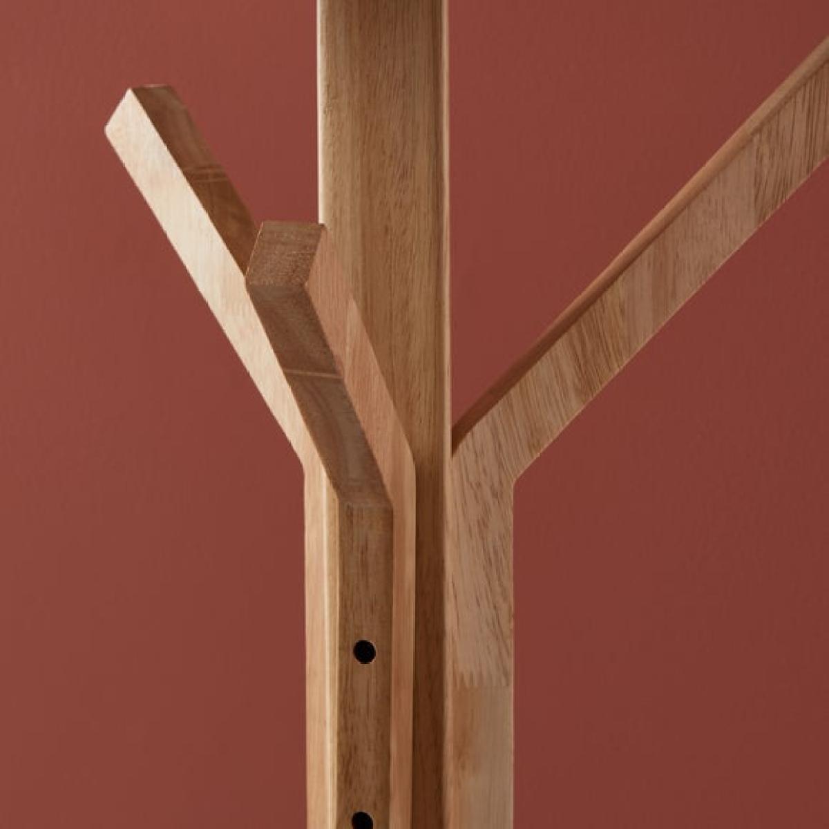 Trent Tripod Floor Lamp – image 4