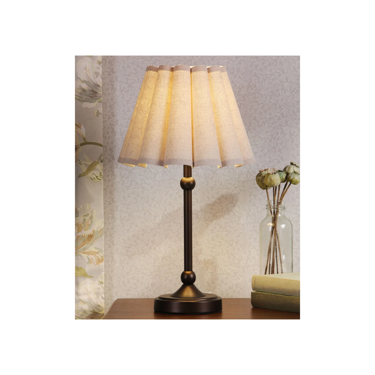 Laura Ashley - Holwell Table Lamp – image 2