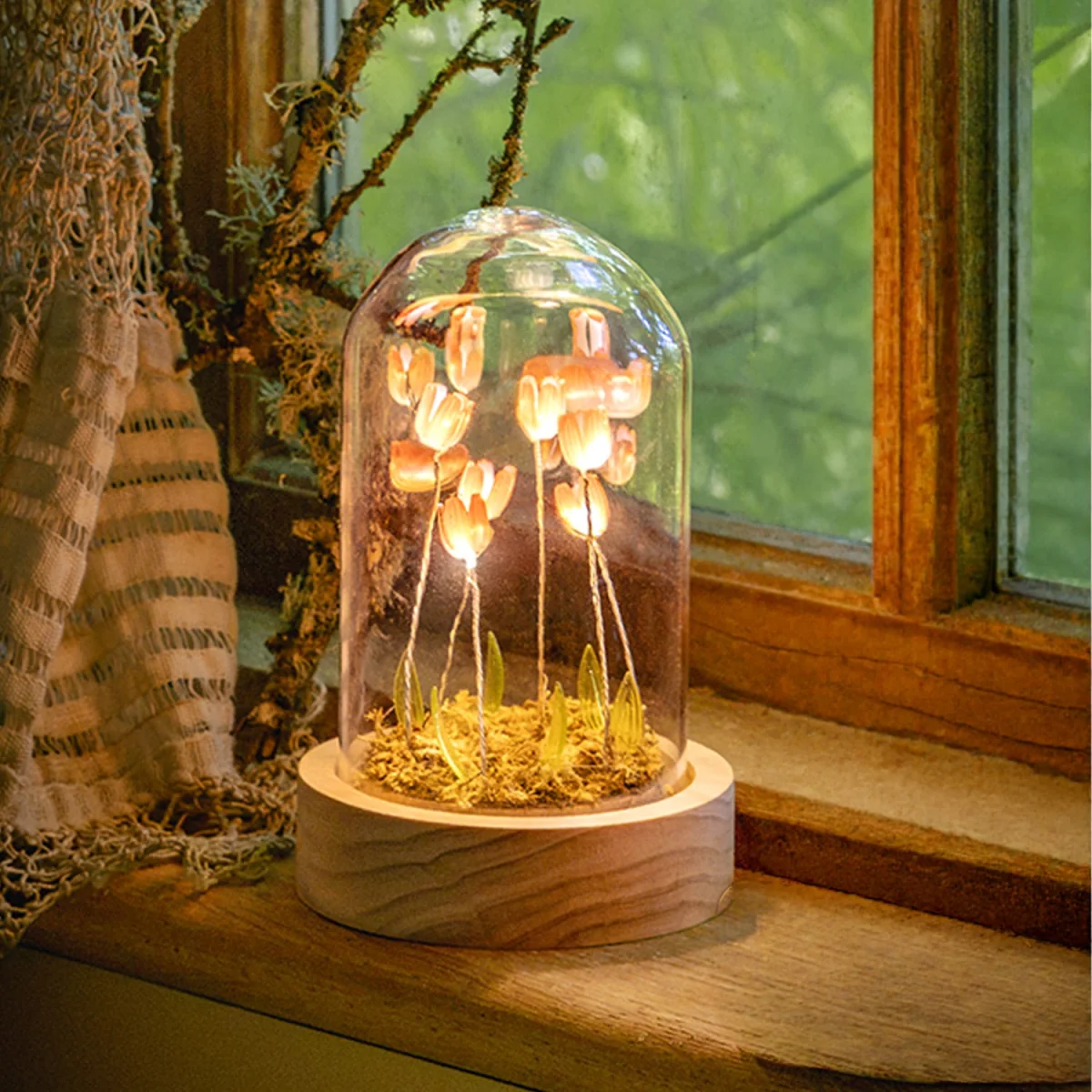Graham and Green Flora Dome Light - Small – image 3