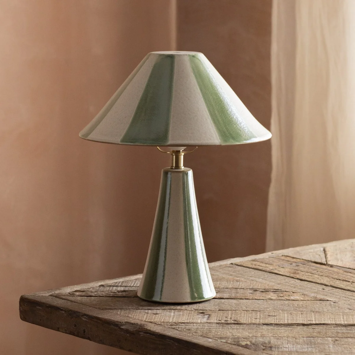 Graham and Green Peat Striped Stoneware Table Lamp – image 4