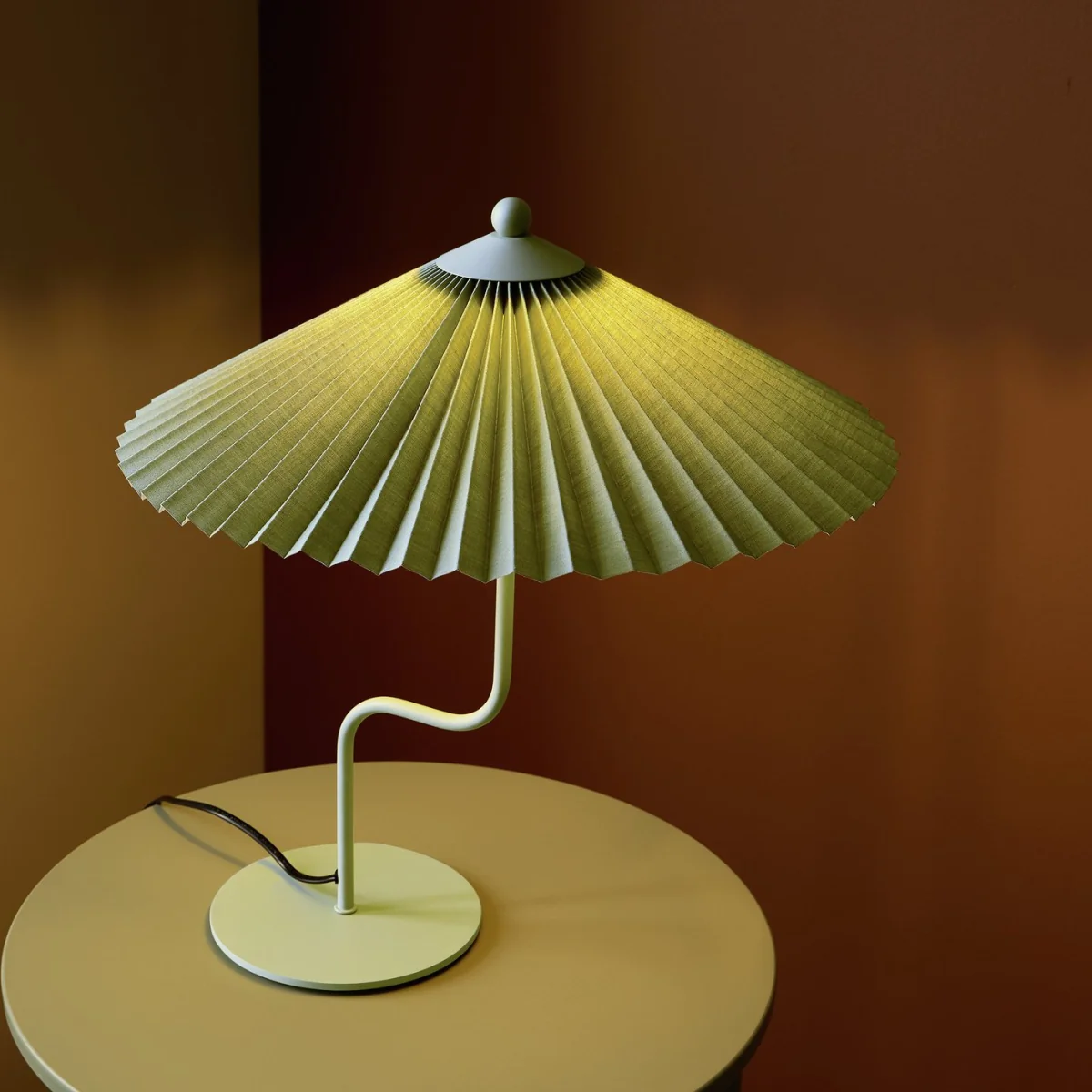 Habitat Tierney Metal Pleated Shade Table Lamp - Green – image 1
