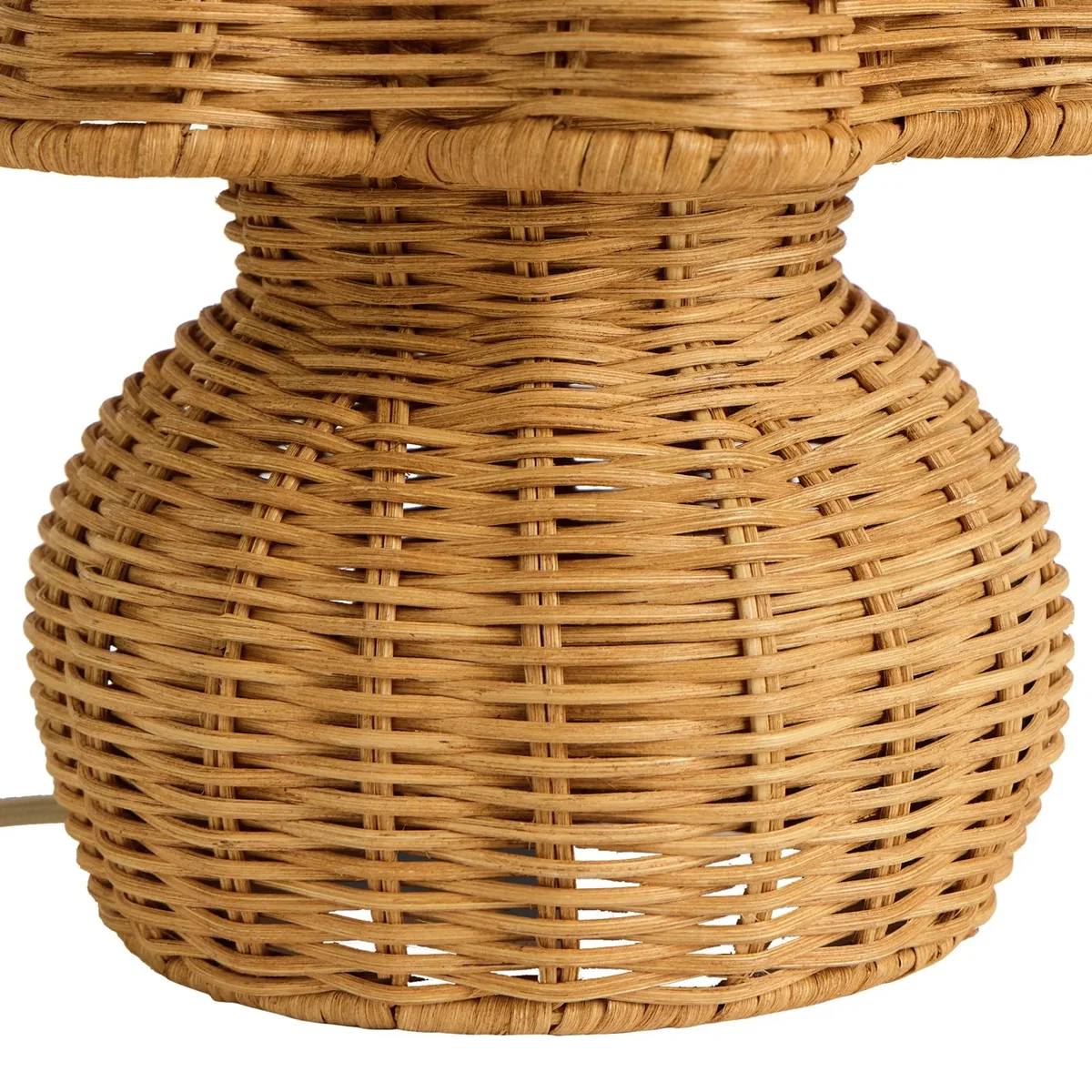 Habitat Daphne Scalloped Rattan Table Lamp - Brown – image 4
